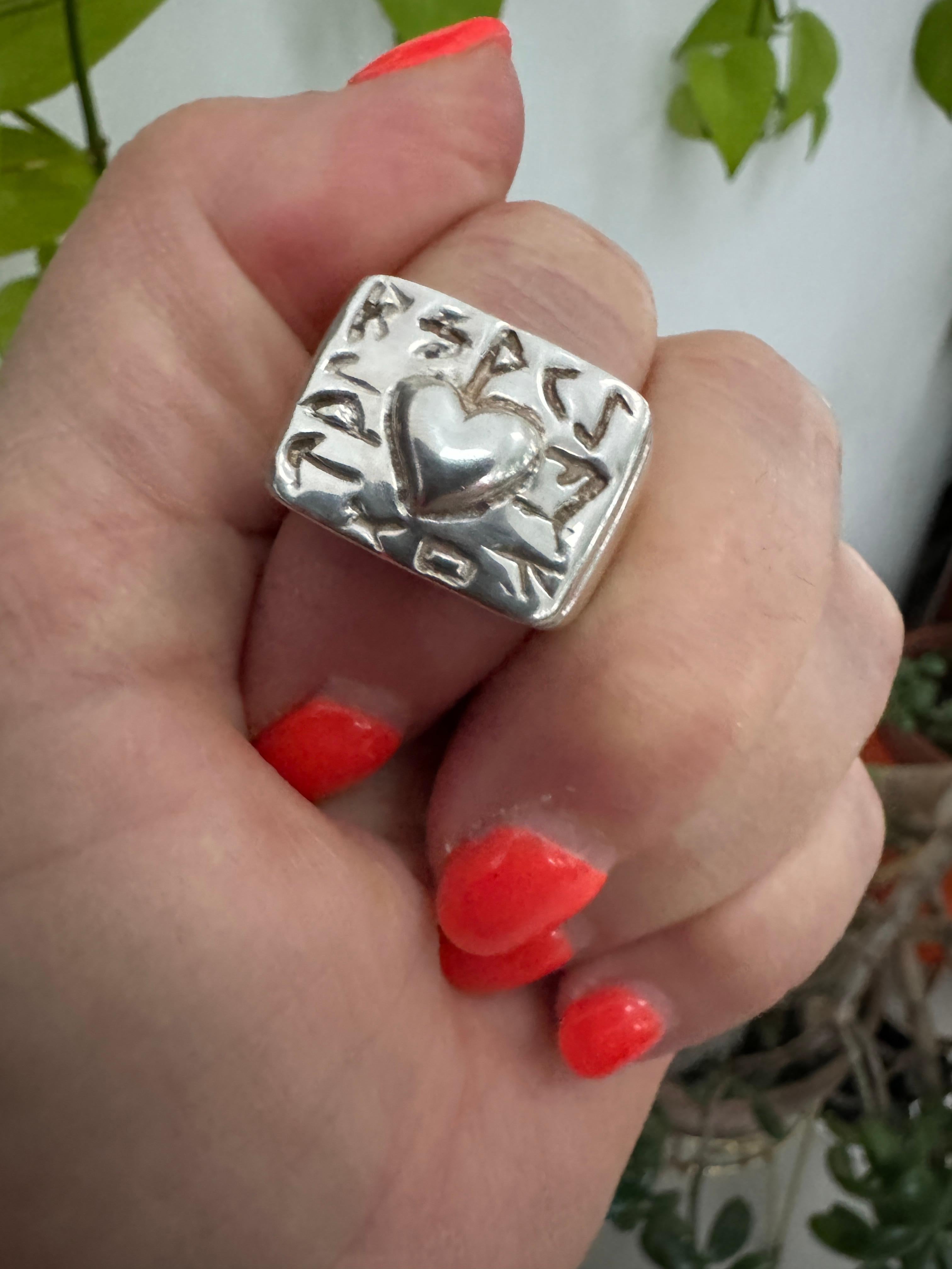 Anello a cuore Robert Lee Morris in argento massiccio degli anni '90 in vendita 2