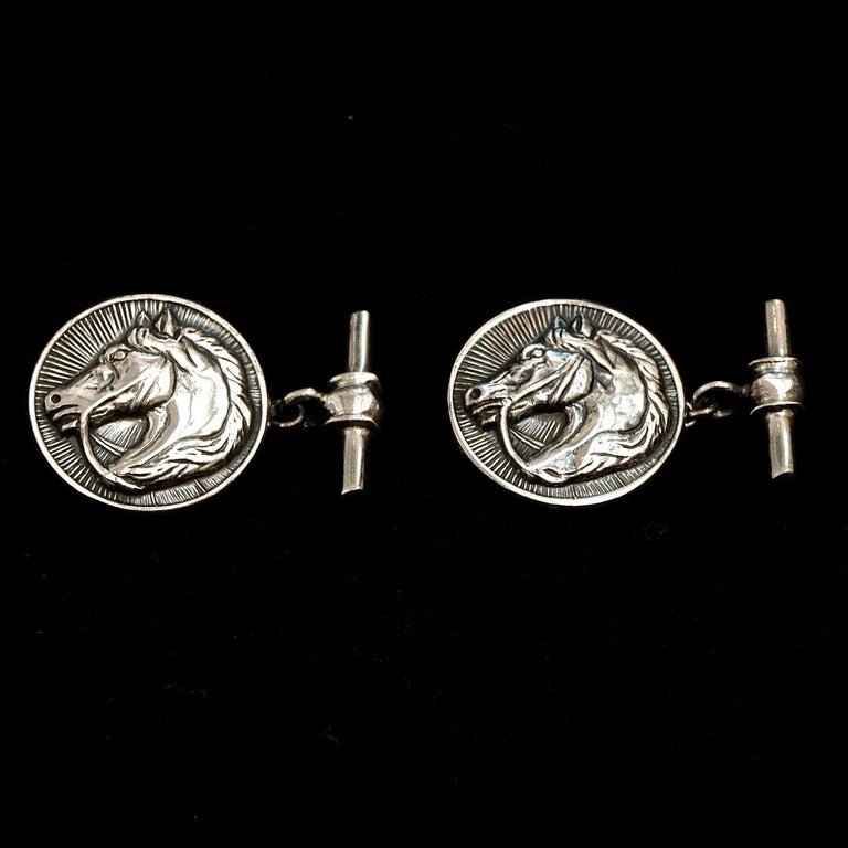 Sterling Silver Round Horse Head Cufflinks For Sale 2