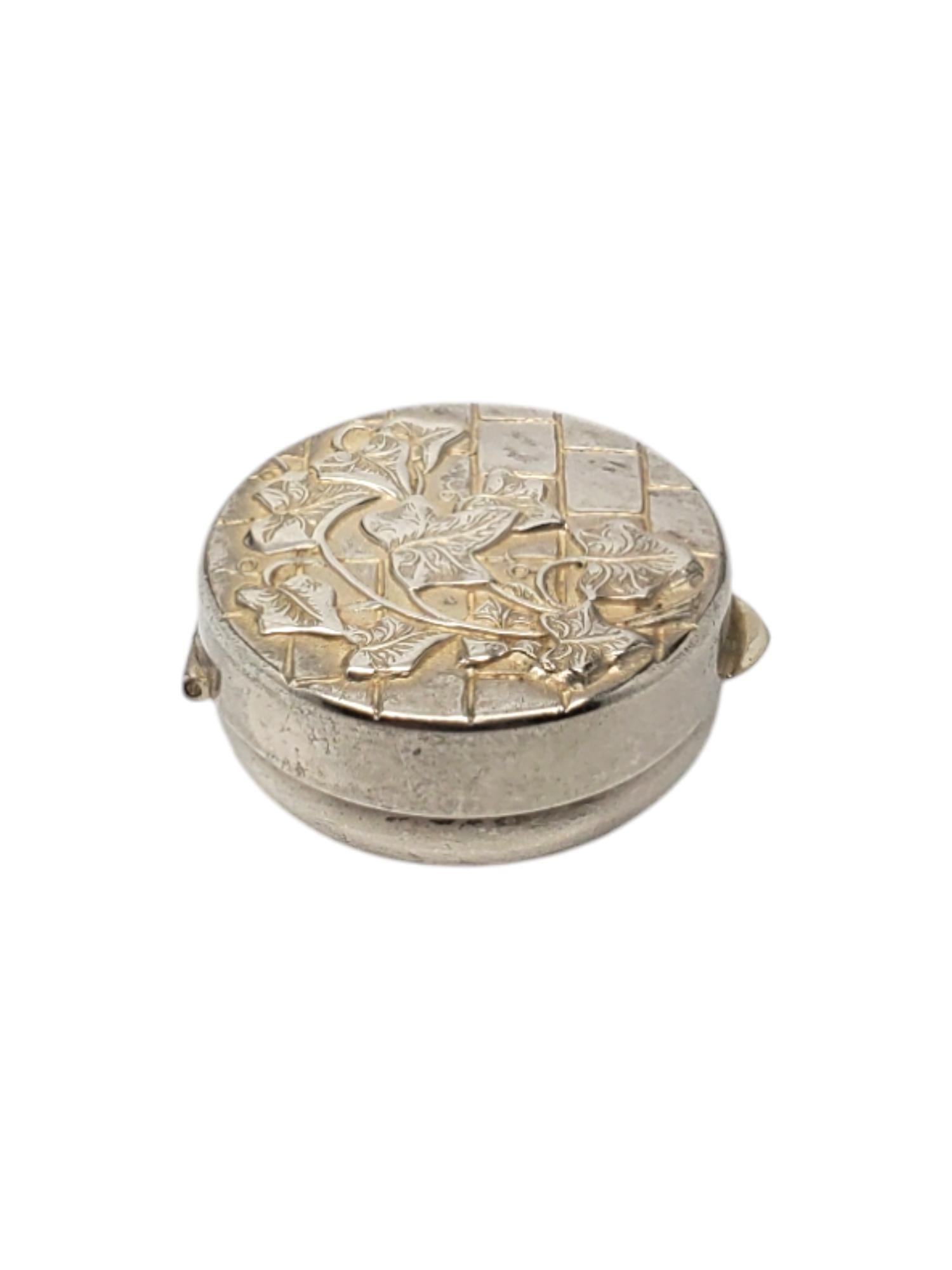 Sterling Silver Round Pill Box With Ivy Design # 19683 For Sale 2