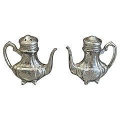 Sterling silver Salt & Pepper shaker, Vintage pair of salt cellar