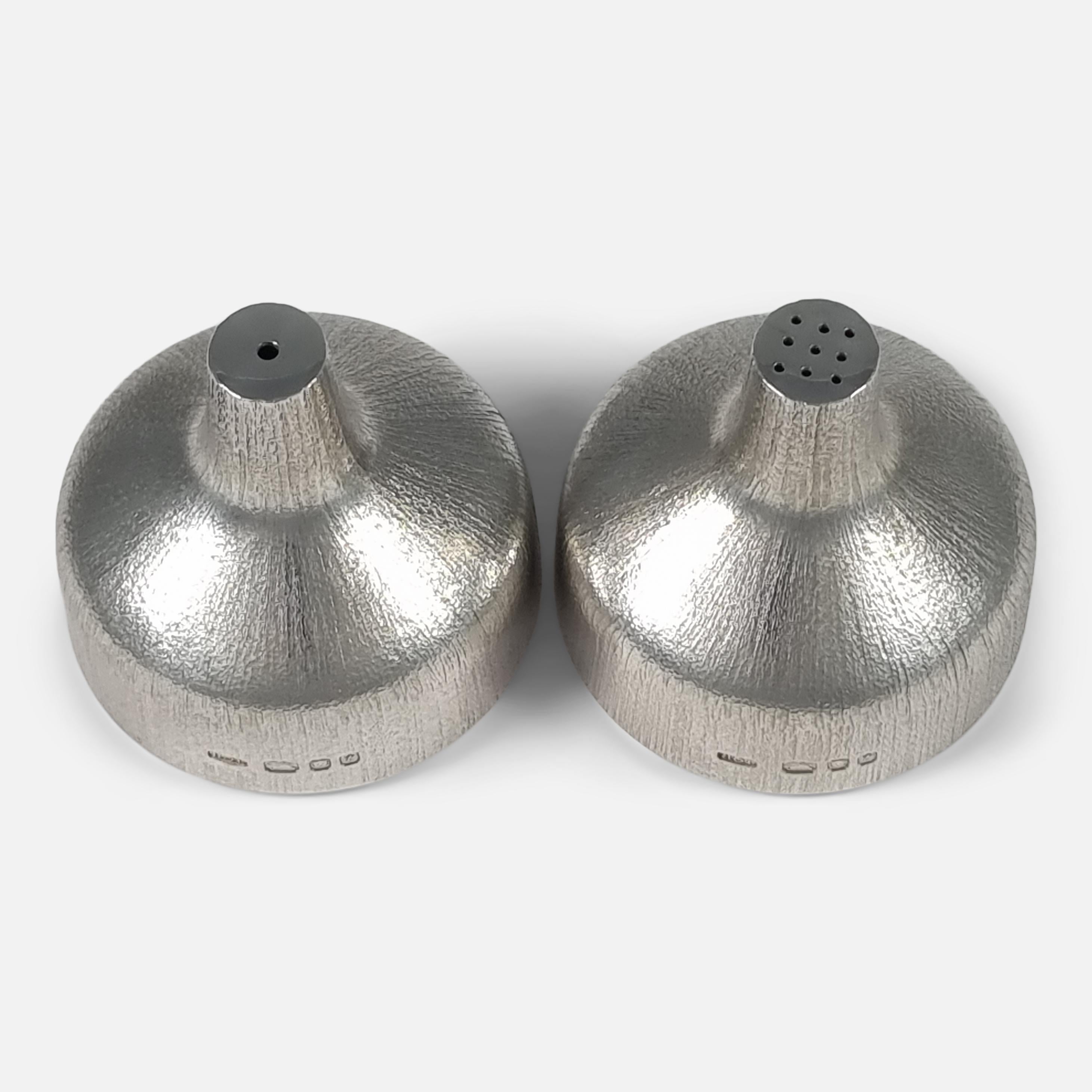 British Sterling Silver Salt & Pepper Shakers, House of Lawrian, 1974 For Sale