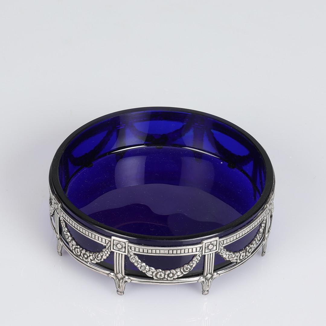 Antique valuable sterling solid silver salt shaker or Decorative tableware pressed, cast and chased, gold gilding on the inside.  Oval, domed body on short, curve  All-encompassing C-curves in relief, latticework, rocailles, tendrils of flowers and