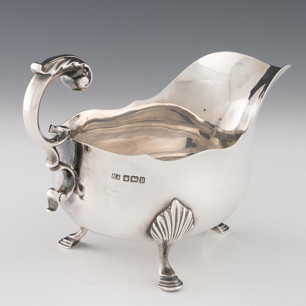 British Sterling Silver Sauce Boat Sheffield 1906 For Sale