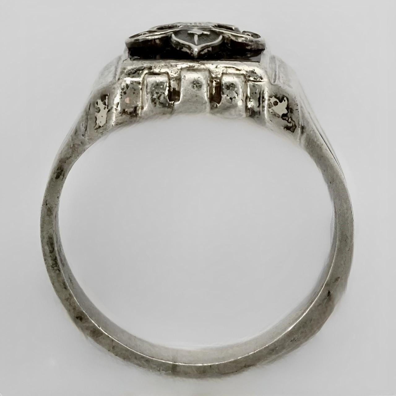 Women's or Men's Sterling Silver Scouts Ring circa 1930s For Sale