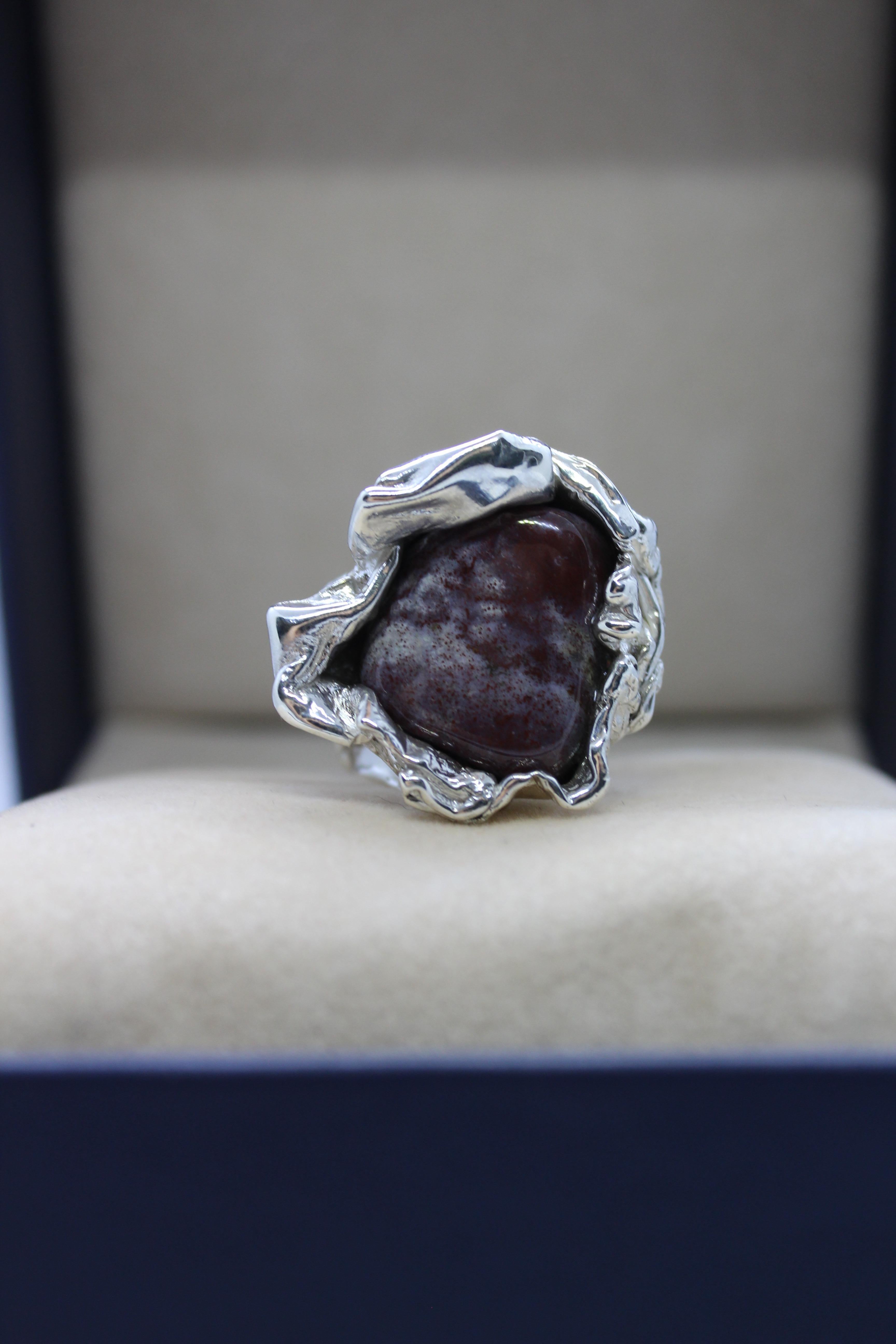 Sterling Silver Sculpture Ring Violet Lepidolite Crystal, Italy For Sale 6