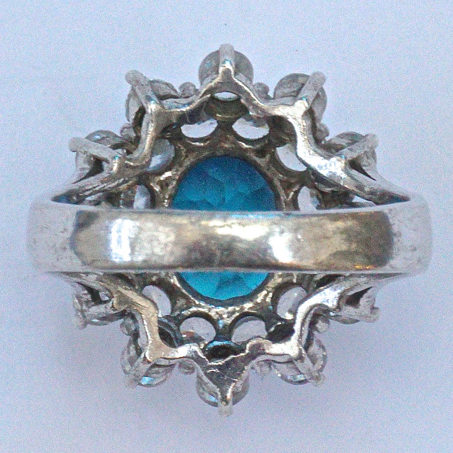 Women's or Men's Sterling Silver Sea Blue and Clear Rhinestone Cluster Ring For Sale