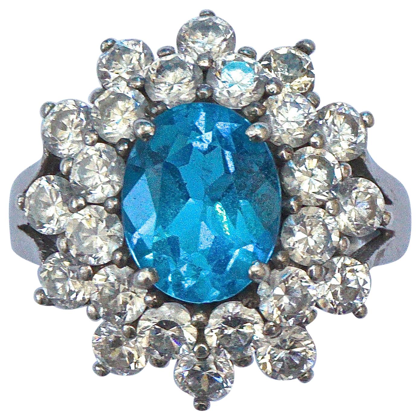 Sterling Silver Sea Blue and Clear Rhinestone Cluster Ring For Sale