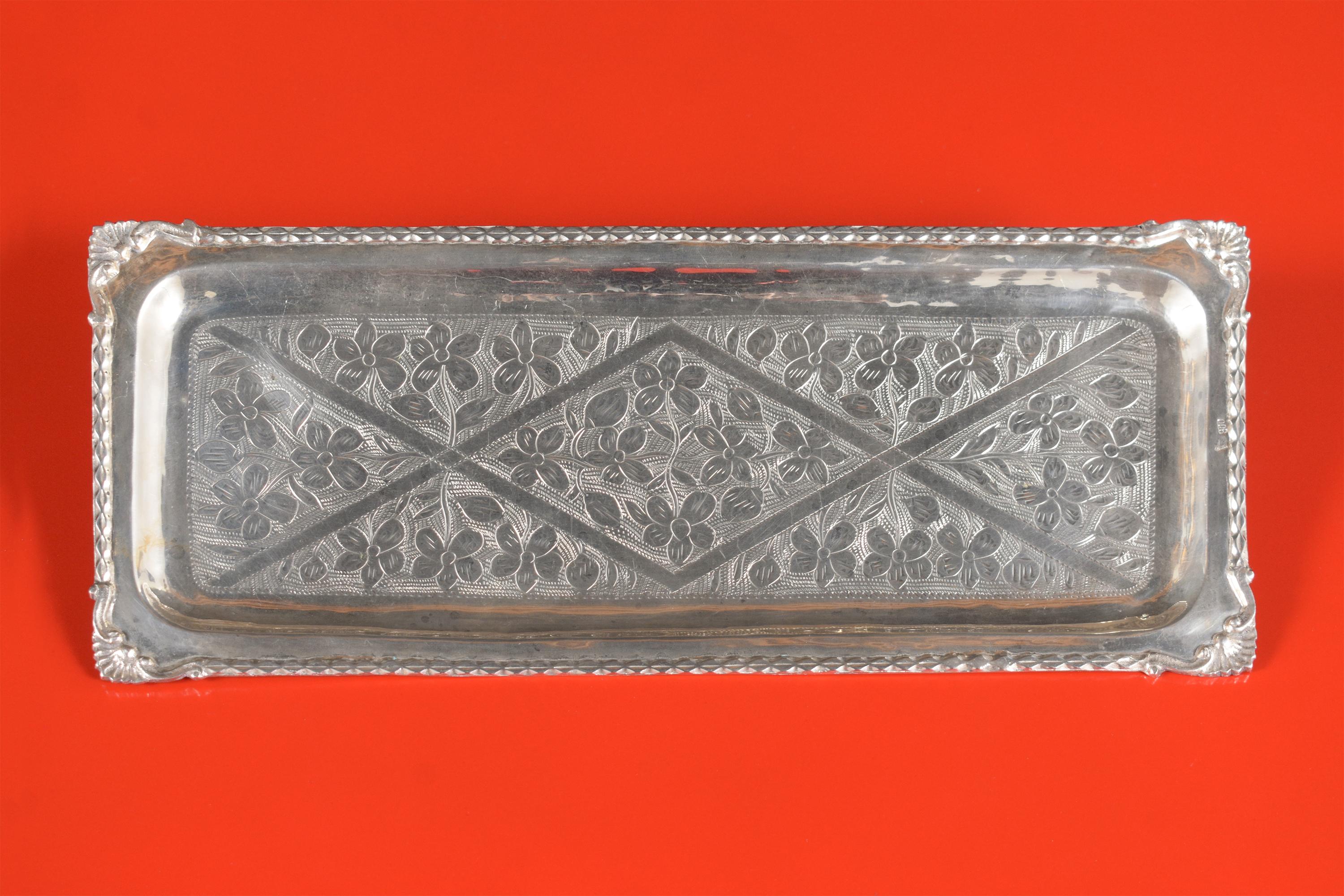 Vintage 1970s French Sterling Silver Platter with Intricate Engraving In Good Condition In Los Angeles, CA