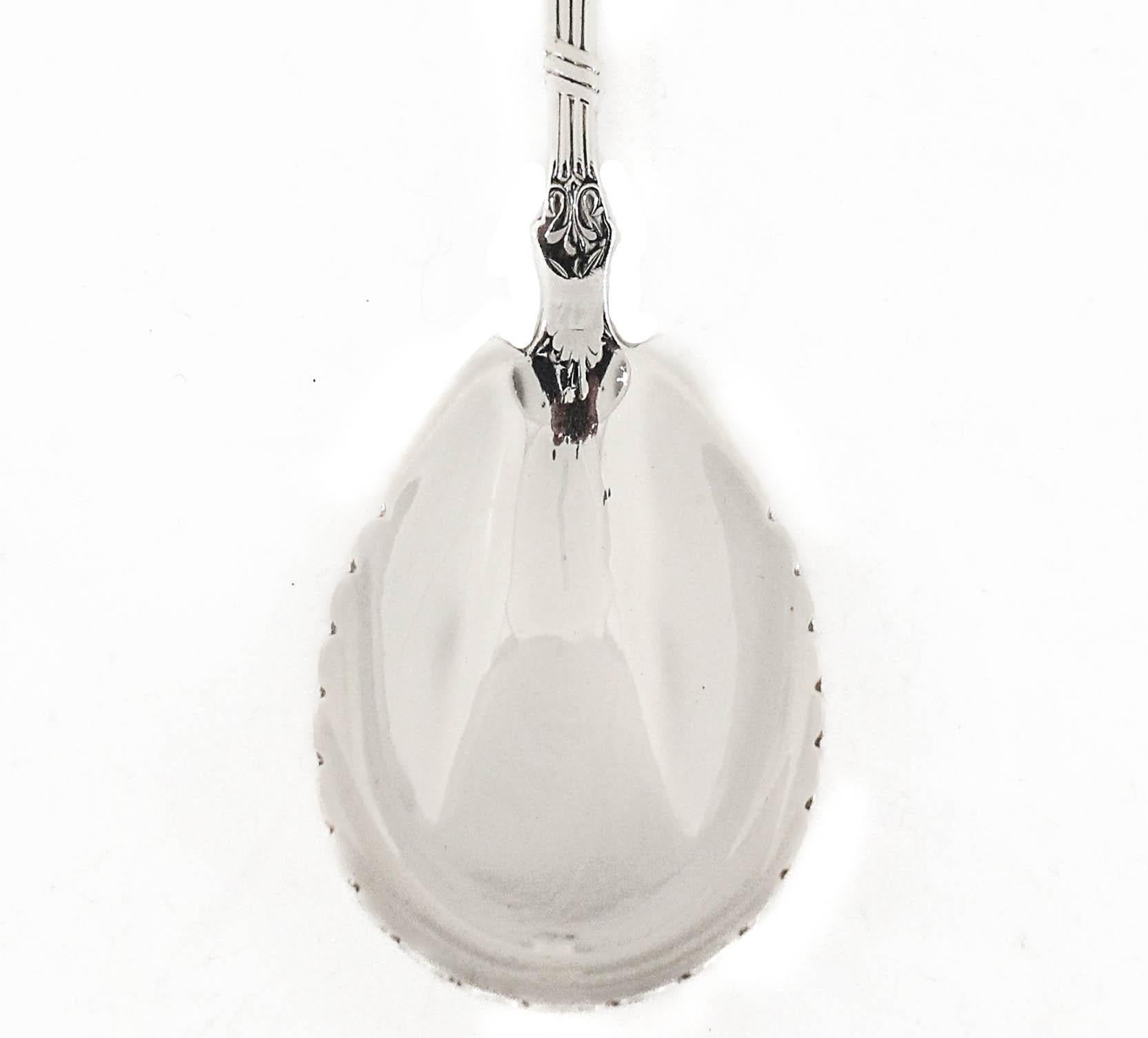 Americano Cucchiaio da portata in argento sterling in vendita