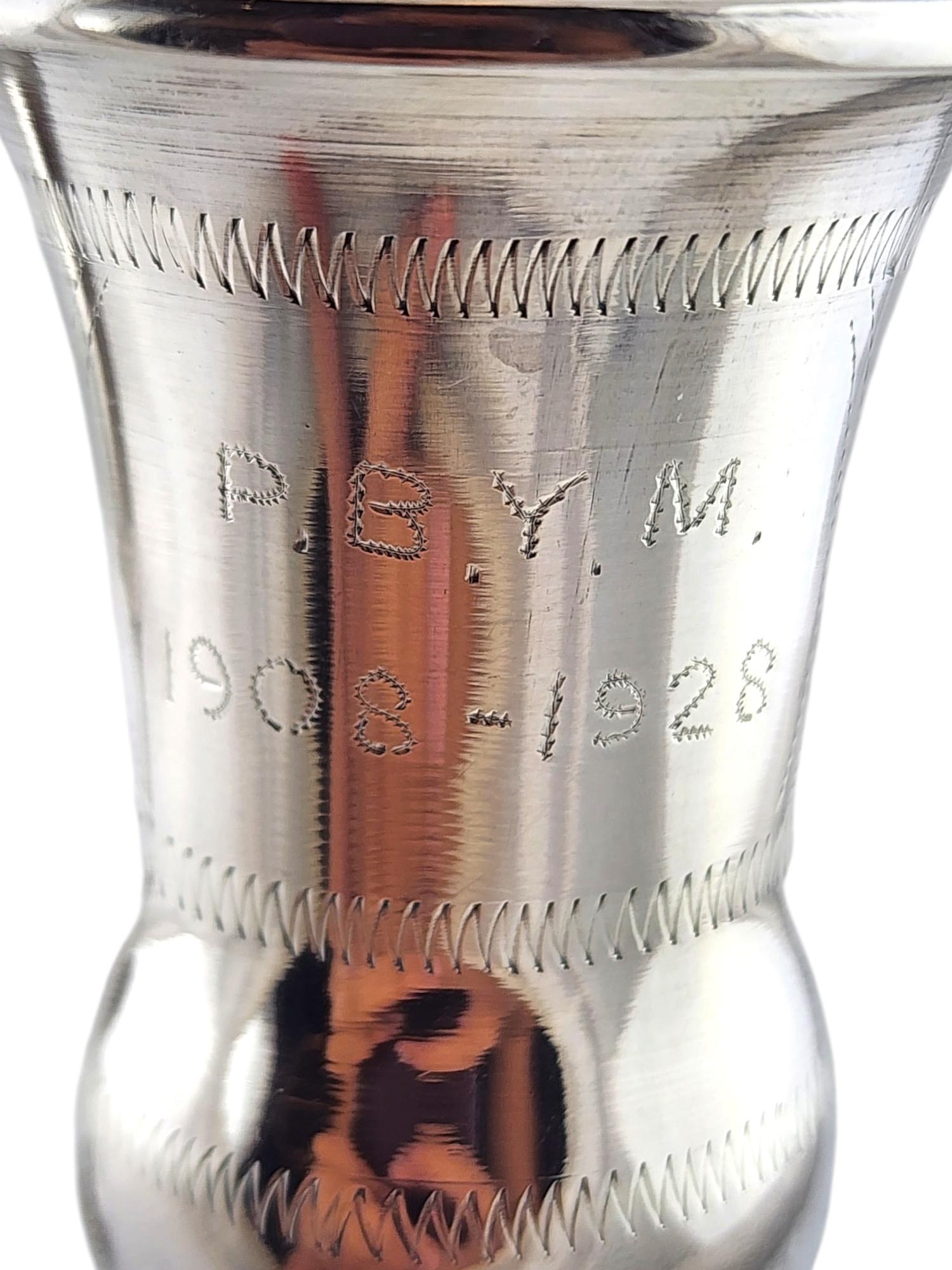 Set di 2 tazze Kiddush incise in argento Sterling #18712 in vendita 3