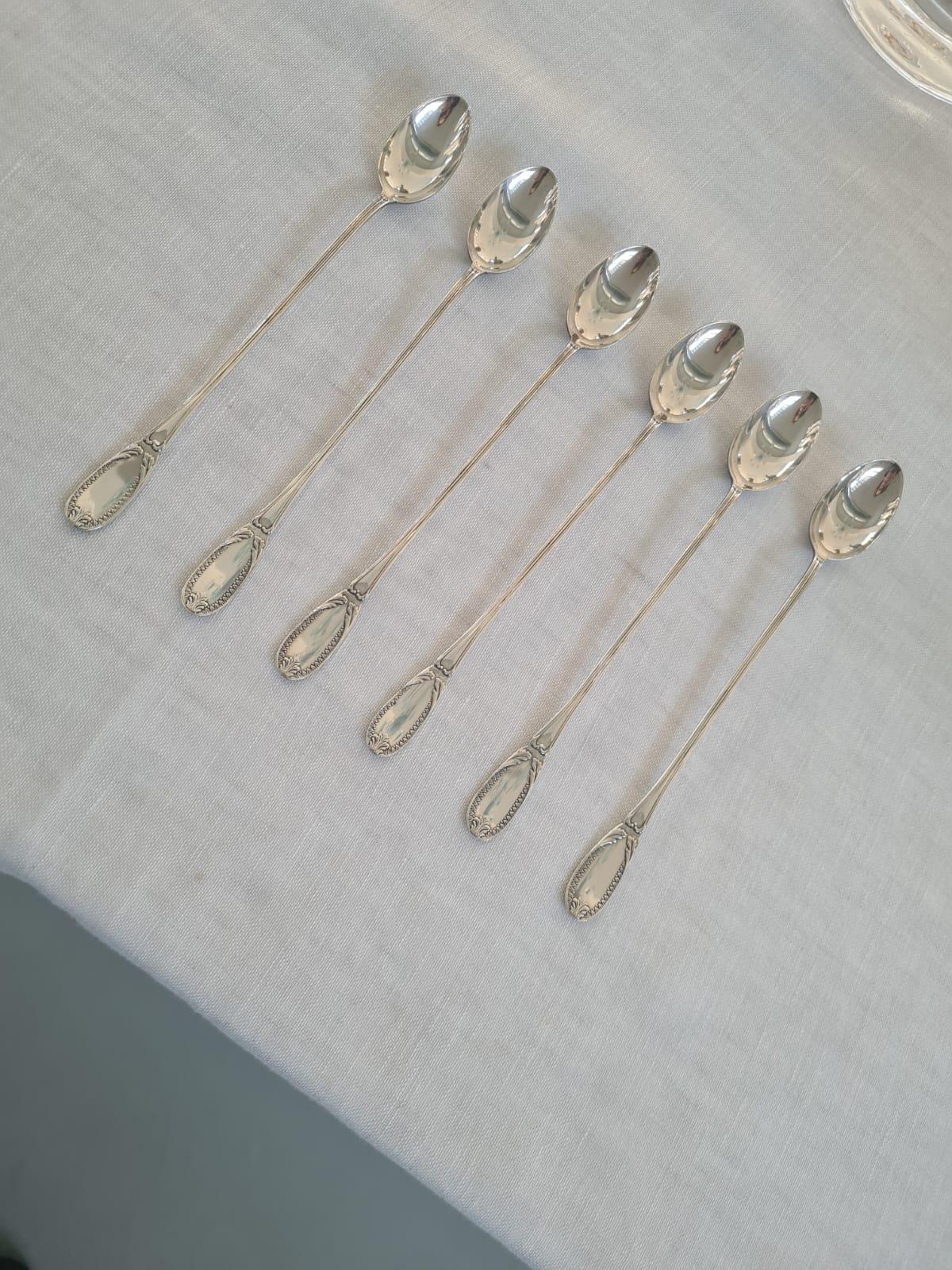 Sterling Silver Set of 6 bar spoons, long handle for cocktail mix.
The perfect gift for Cocktail and Bar Admirers. Elegant Empire Style spoons, very well hand refined.
Useful long spoons to be used also to serve mustard, jam and every  delicacy