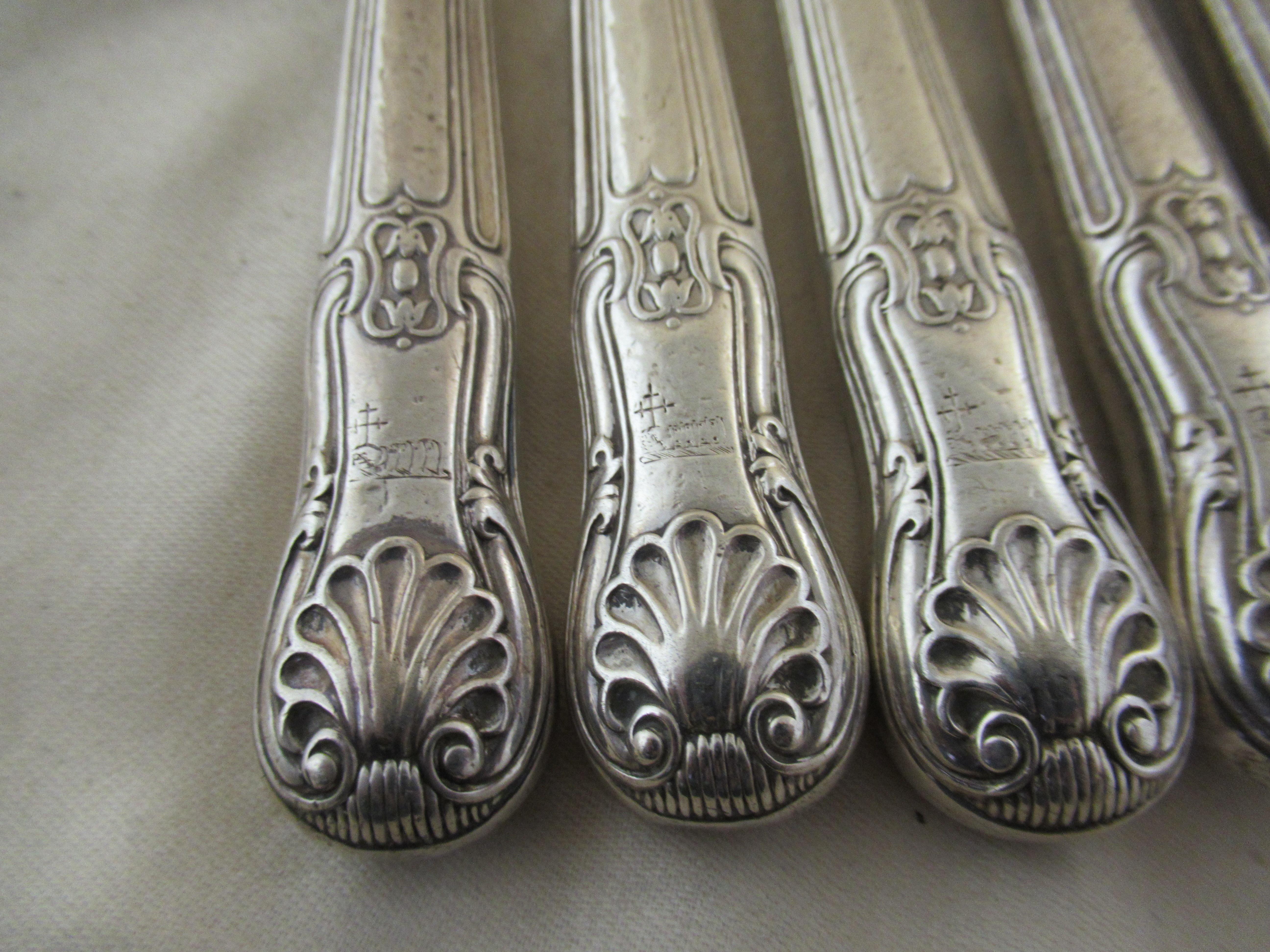 George IV Sterling Silver Set of 6 Kings Pattern Dessert Knives Hallmarked, London 1822 For Sale