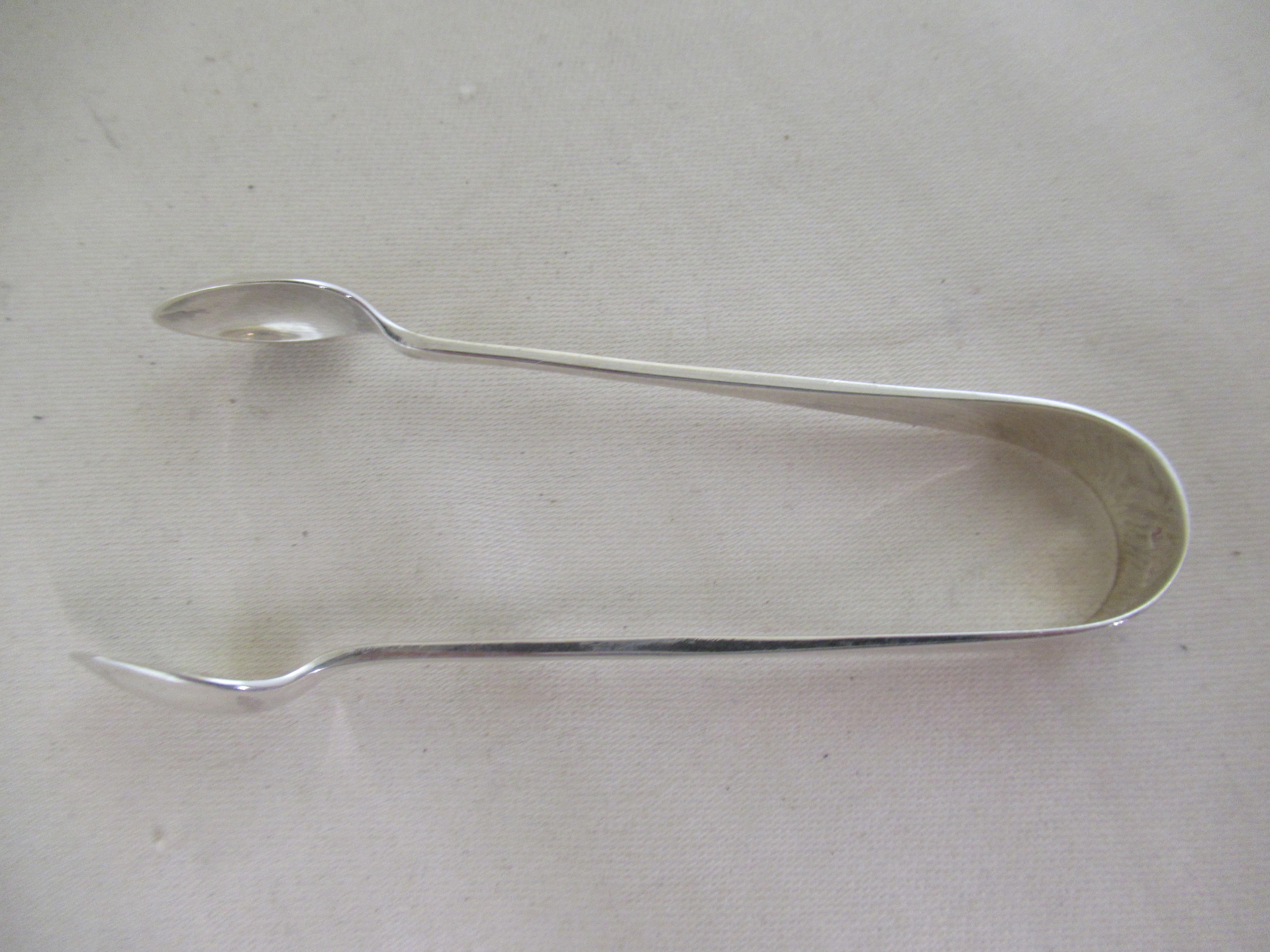 Sterling Silver Set of 6 Modern Pattern Spoons +Tongs Hallmarked:-Sheffield 1934 For Sale 4
