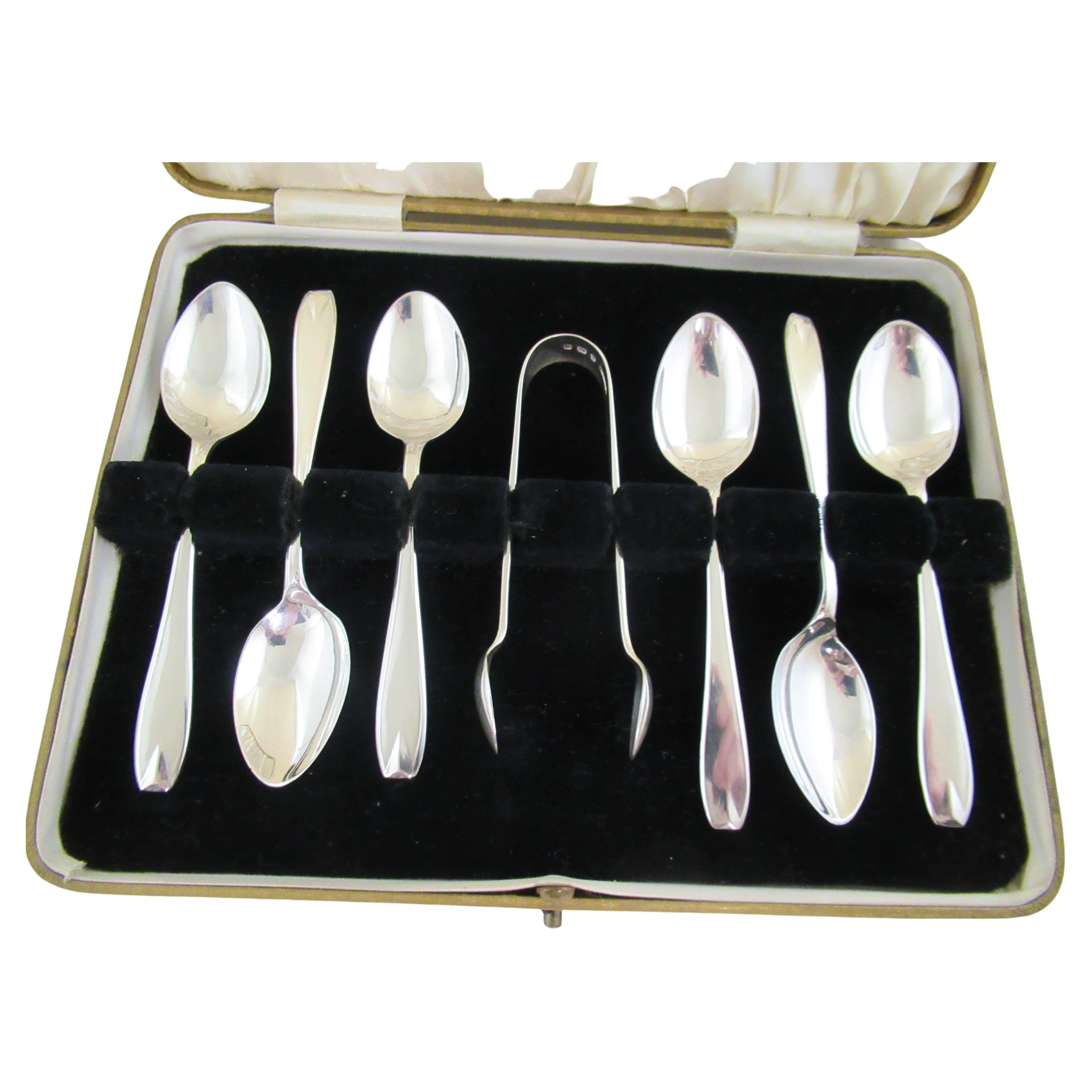 Sterling Silver Set of 6 Modern Pattern Spoons +Tongs Hallmarked:-Sheffield 1934 For Sale