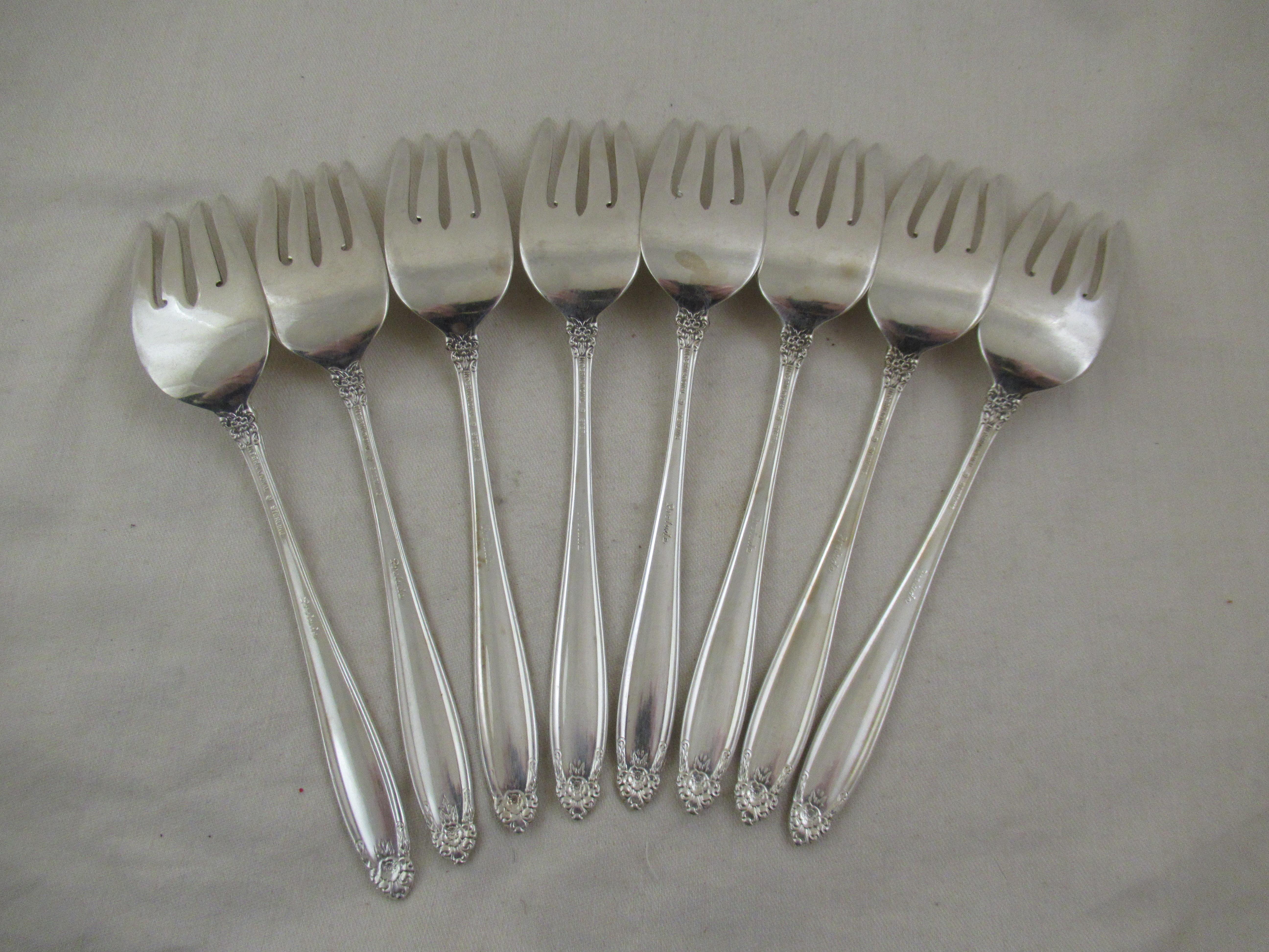 Hand-Crafted STERLING SILVER Set of 8 SWEETMEAT or CAKE FORKS - PRELUDE by INTERNATIONAL For Sale