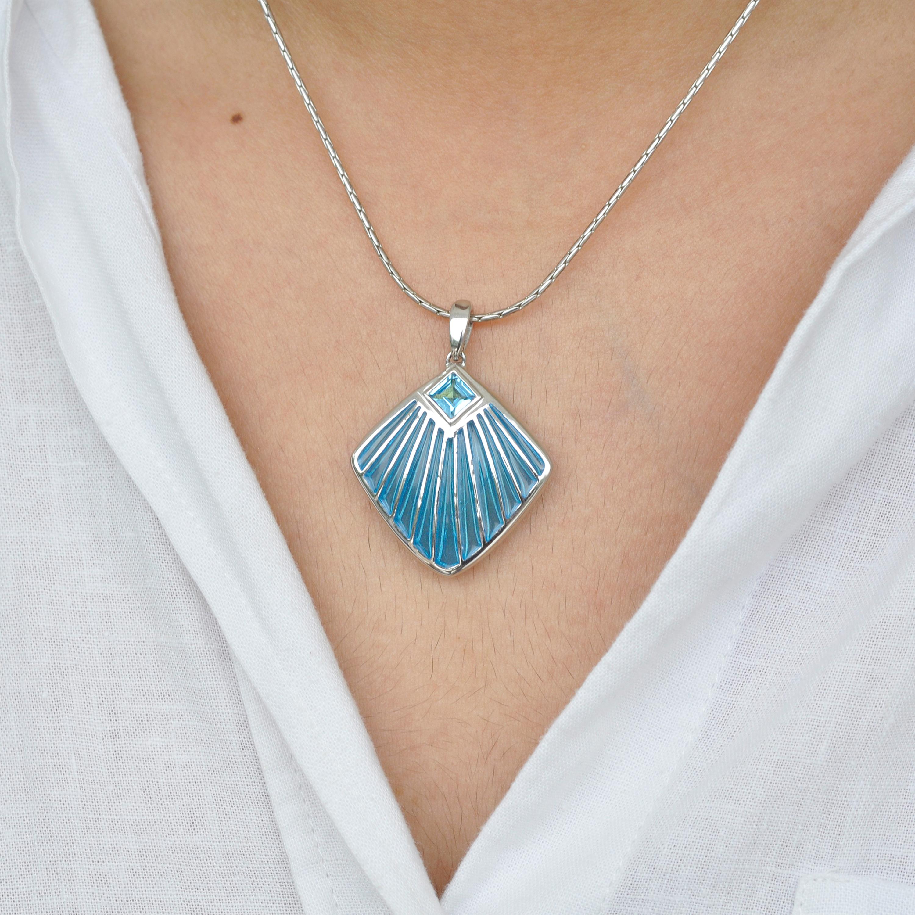 Halskette mit Plique-à-Jour-Emaille-Anhänger, Muschelblau, aus Sterlingsilber 1