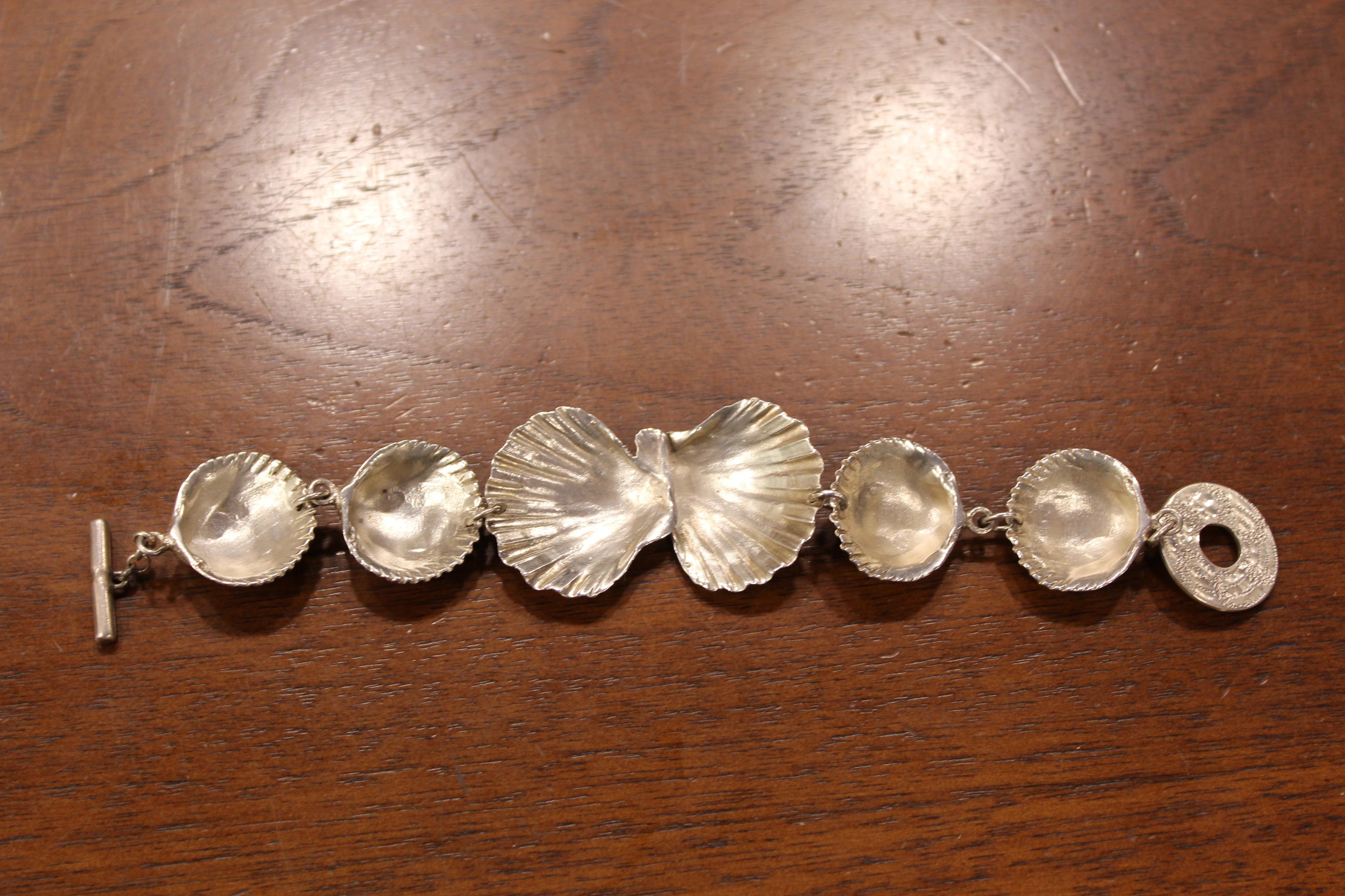 Sterling Silver, Shell Bracelet, Handmade, Italy In New Condition For Sale In Firenze, IT