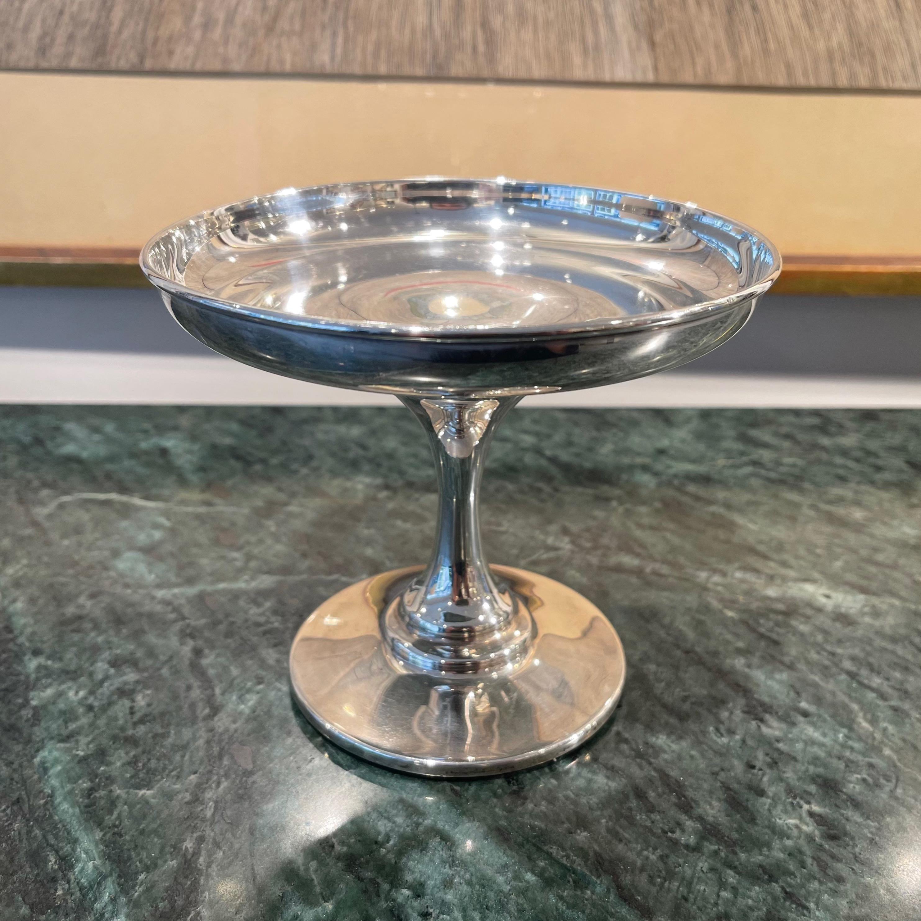 British Sterling Silver Small Centrepiece Stand, Iles Company, Birmingham, 1921 For Sale