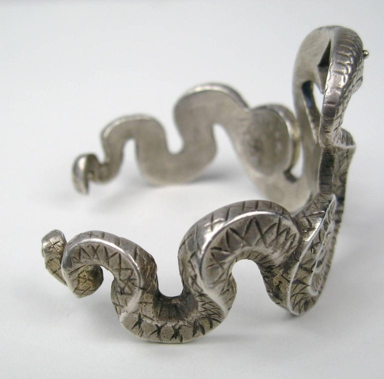 Sterling Silver Snake Cuff Bracelet Double Headed For Sale at 1stDibs