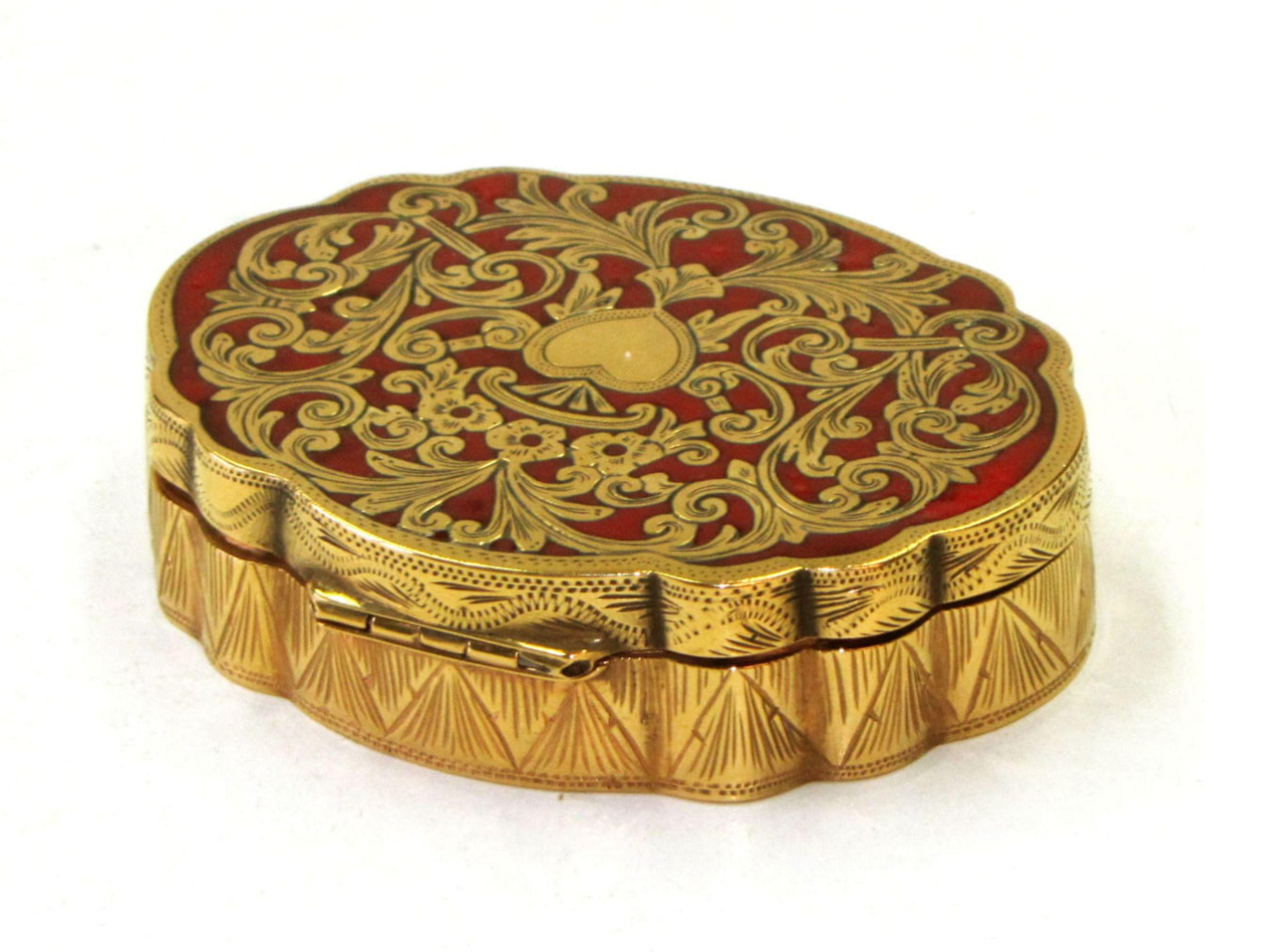 Baroque Sterling Silver Snuff Box Gold Plated Hand Engraved Salimbeni For Sale