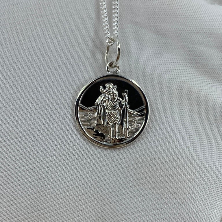 Sterling Silver St. Christopher Medium Round Pendant 16mm Curb Chain Necklace 3