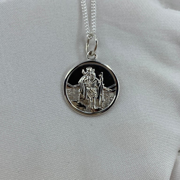 Sterling Silver St. Christopher Medium Round Pendant 16mm Curb Chain Necklace 4