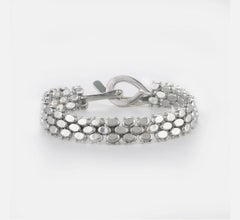 Bracciale con ciottoli in argento sterling di Jill Platner, 1" x 7", con chiusura a ginocchiera