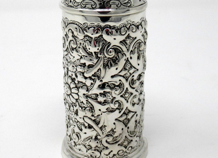 Sterling Silver Sugar Caster Shaker Muffineer Horace Woodward 1888. 3