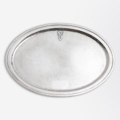 Sucrier et crémier en argent sterling sur plateau ovale assorti de Lebolt & Co.