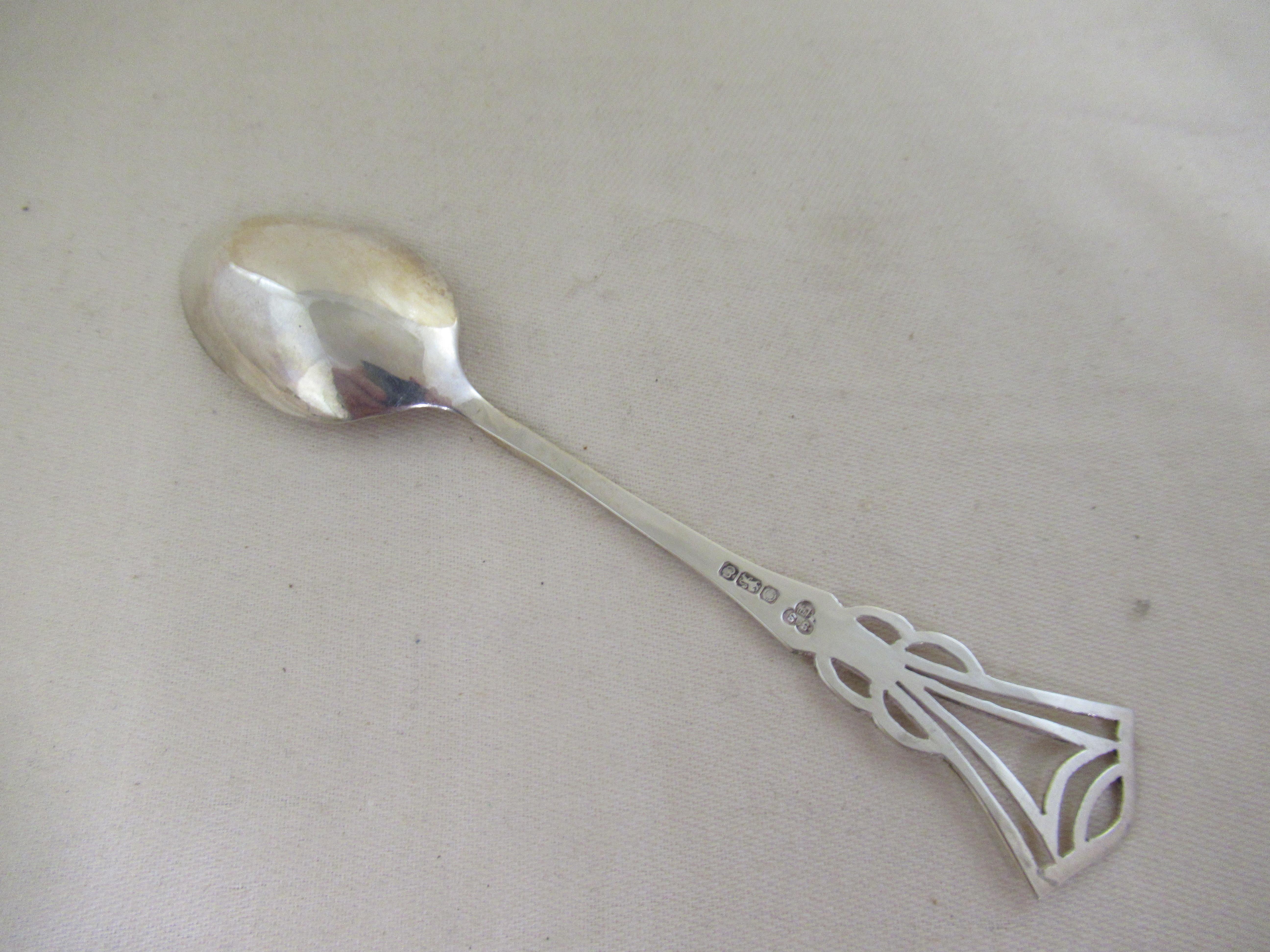 Fin du 20e siècle Argenterie sterling    SUPERB ensemble DE 6 TEASPOONS EN BOÎTE   Poinçonné : SHEFFIELD 1979