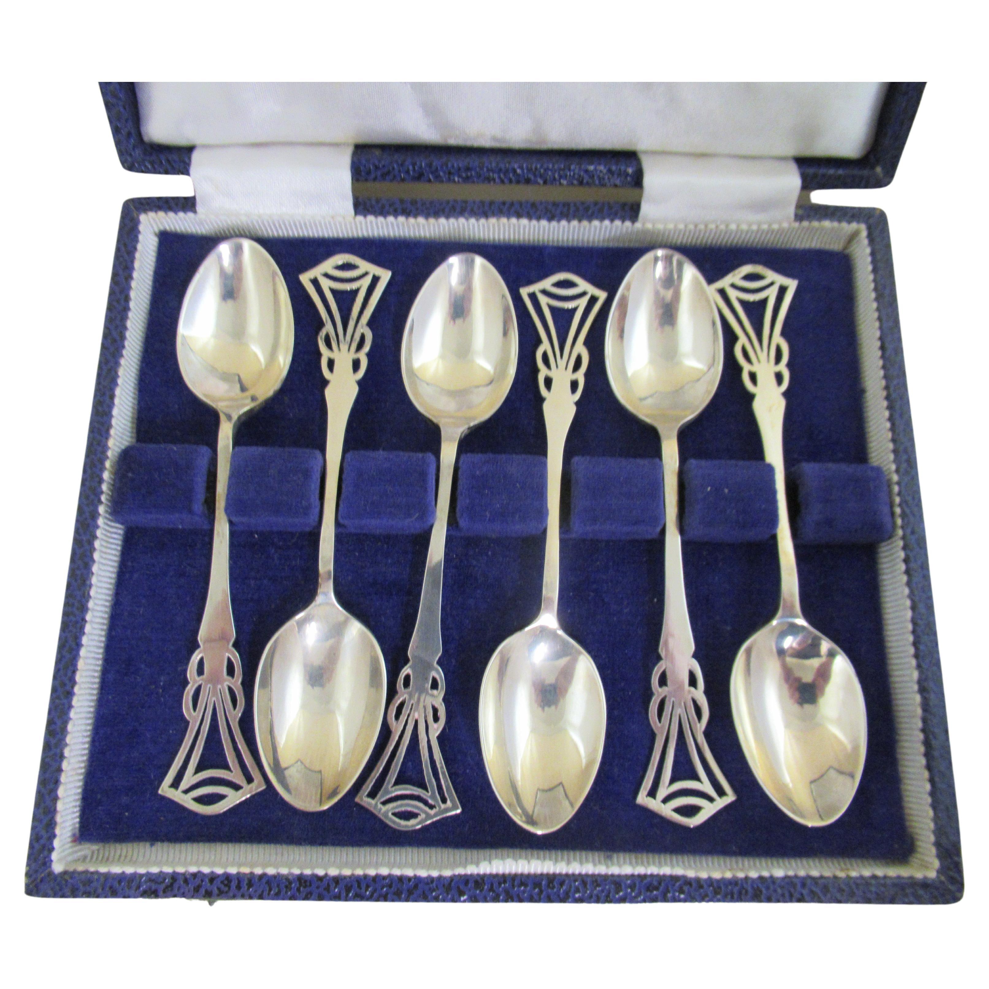 Argenterie sterling    SUPERB ensemble DE 6 TEASPOONS EN BOÎTE   Poinçonné : SHEFFIELD 1979