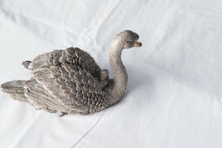 Silver Swan Handmade in England, Buccellati style For Sale 1