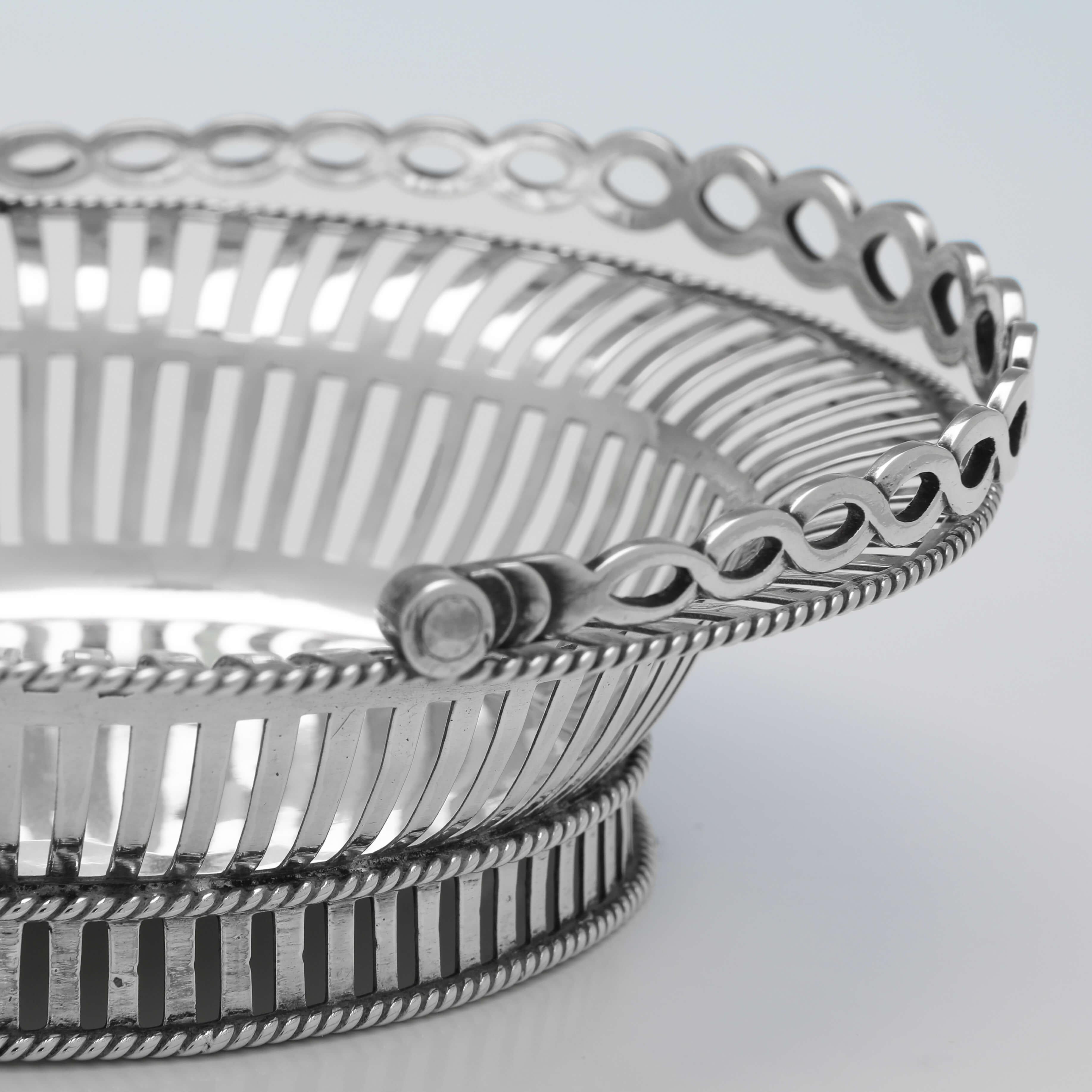 English George II Decorative Antique Sterling Silver Basket Edward Aldridge London 1753 For Sale