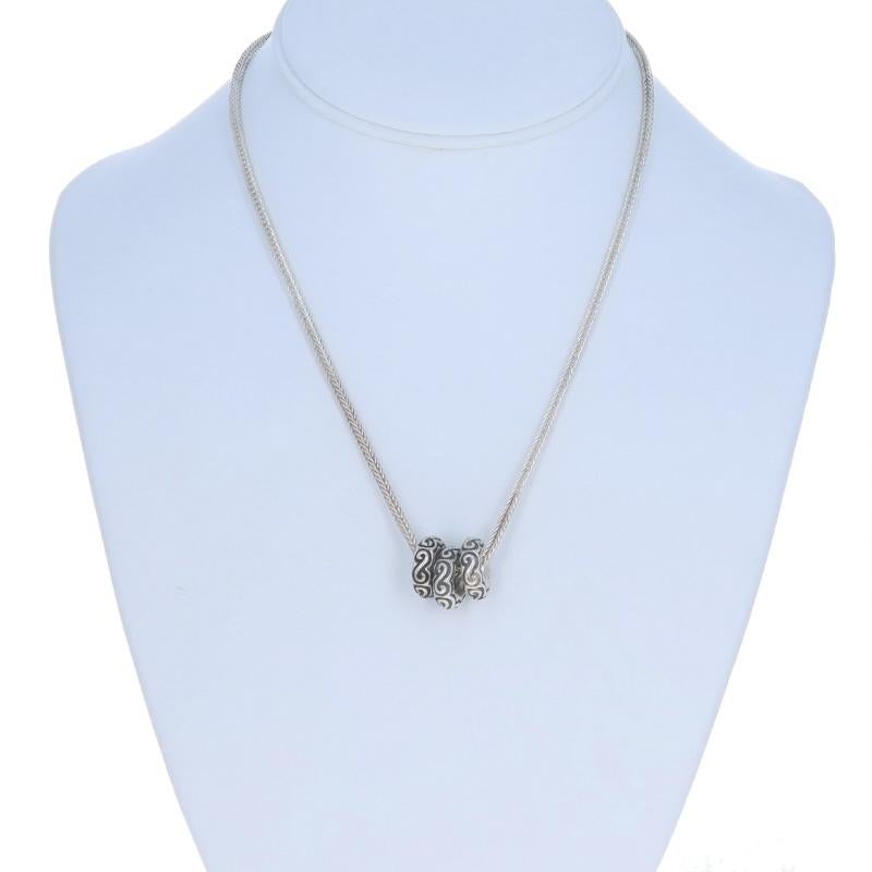 Collier en argent sterling avec pendentif Trio de perles en forme de tourbillon 18