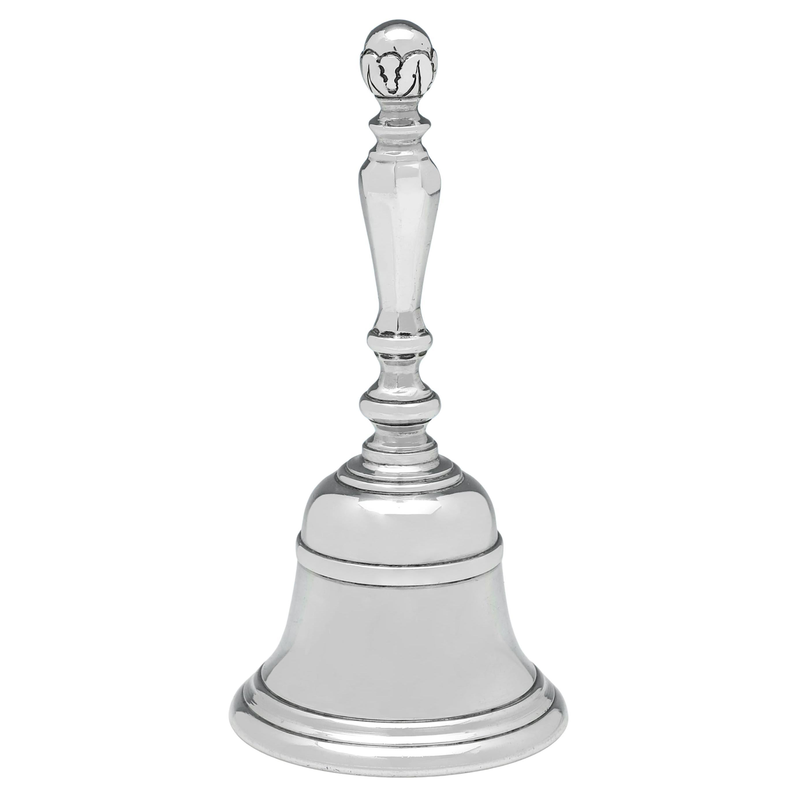 Campana de mesa de plata de ley fabricada en Birmingham en 1965