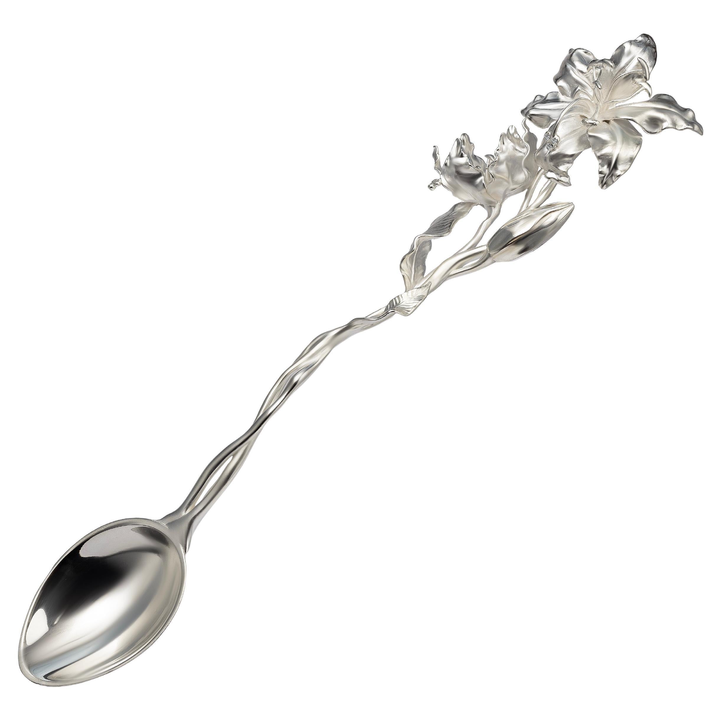 Sterling Silver Table Spoon with Diamond Accents im Angebot