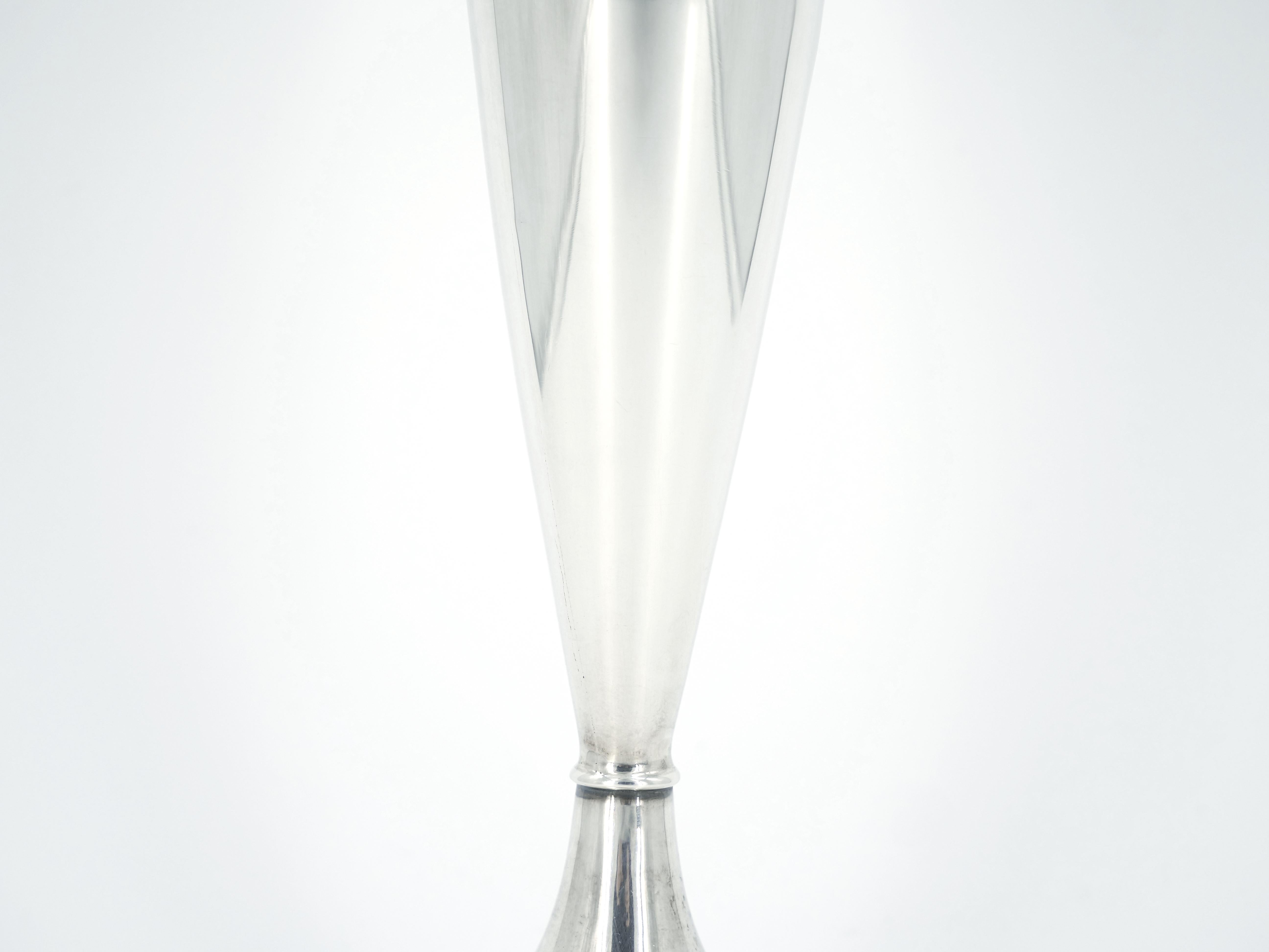 Sterling Silver Tall Trumpet /  Engraved Base Decorative Vase In Good Condition For Sale In Tarry Town, NY
