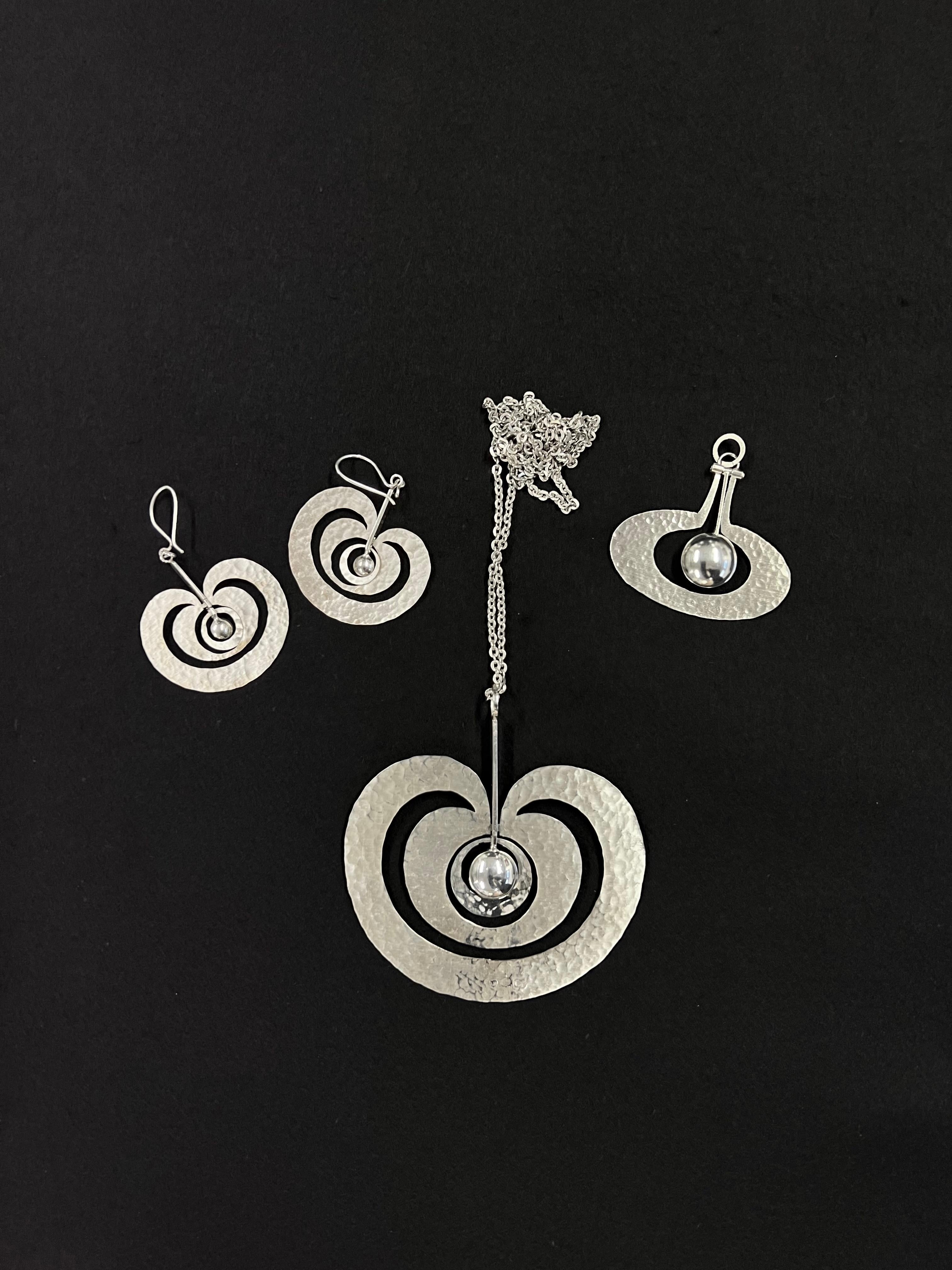 Sterling Silver Tapio Wirkkala Jewelry Set Apple, Earrings and Two Pendants For Sale 1