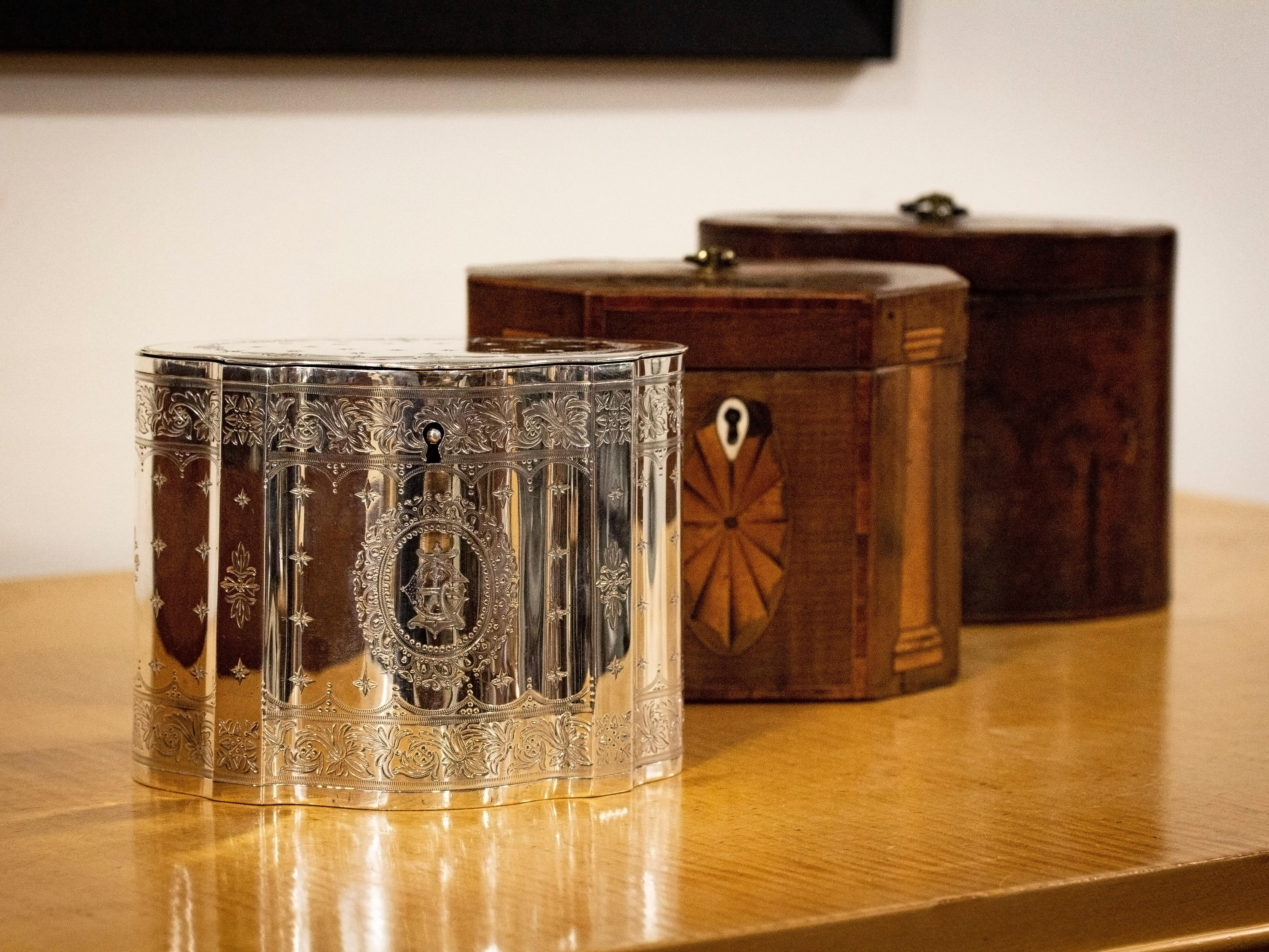 Sterling Silver Tea Caddy Elkington & Co. 11