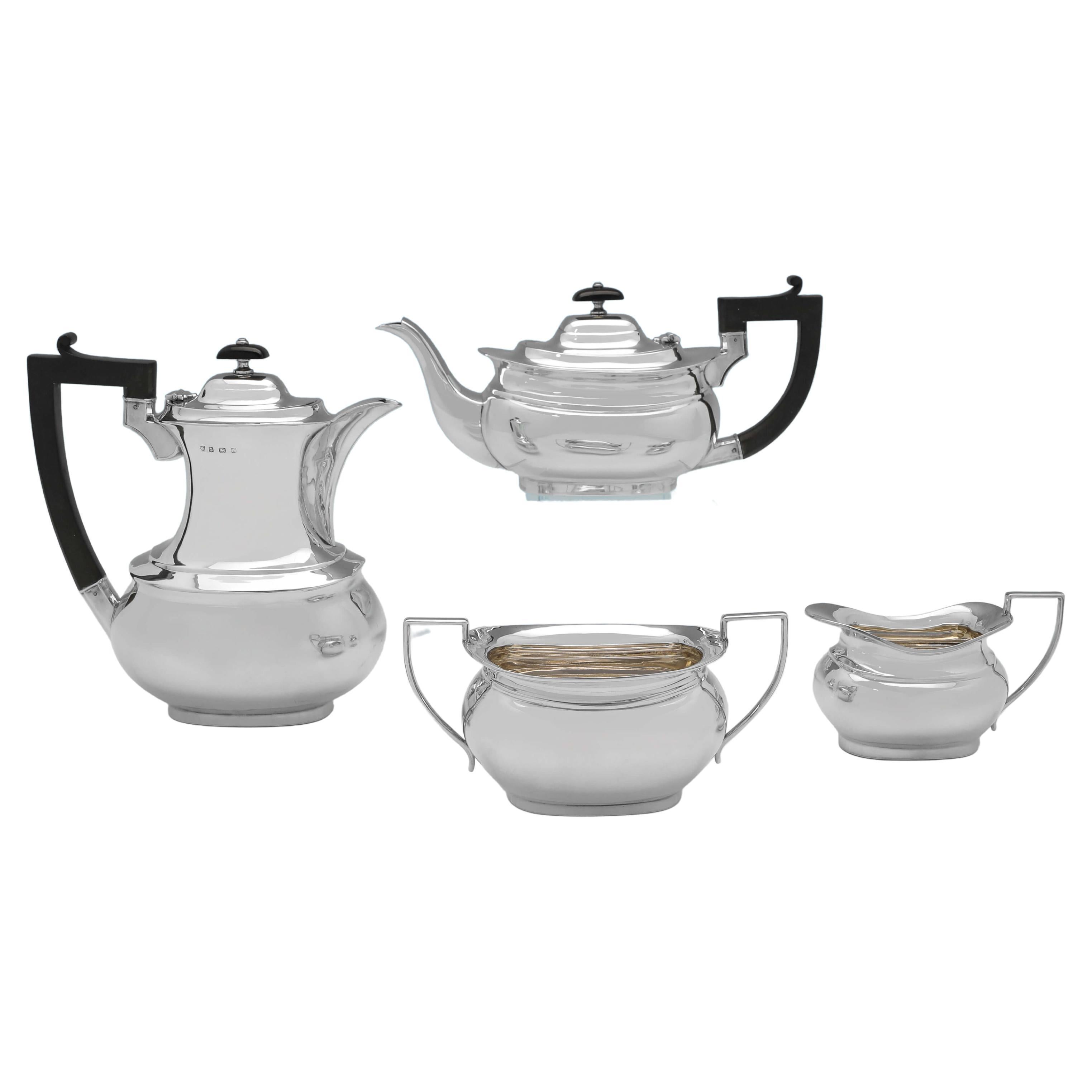 Sterling Silver Tea & Coffee Set - Birmingham 1943 For Sale