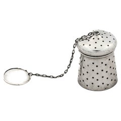 Infuseur à thé en argent sterling