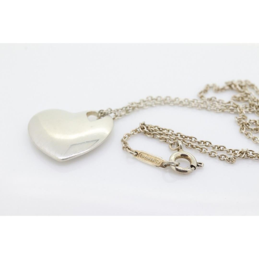 Ciondolo a forma di cuore in argento Tiffany & Co. Solido traforato doppio in vendita 2