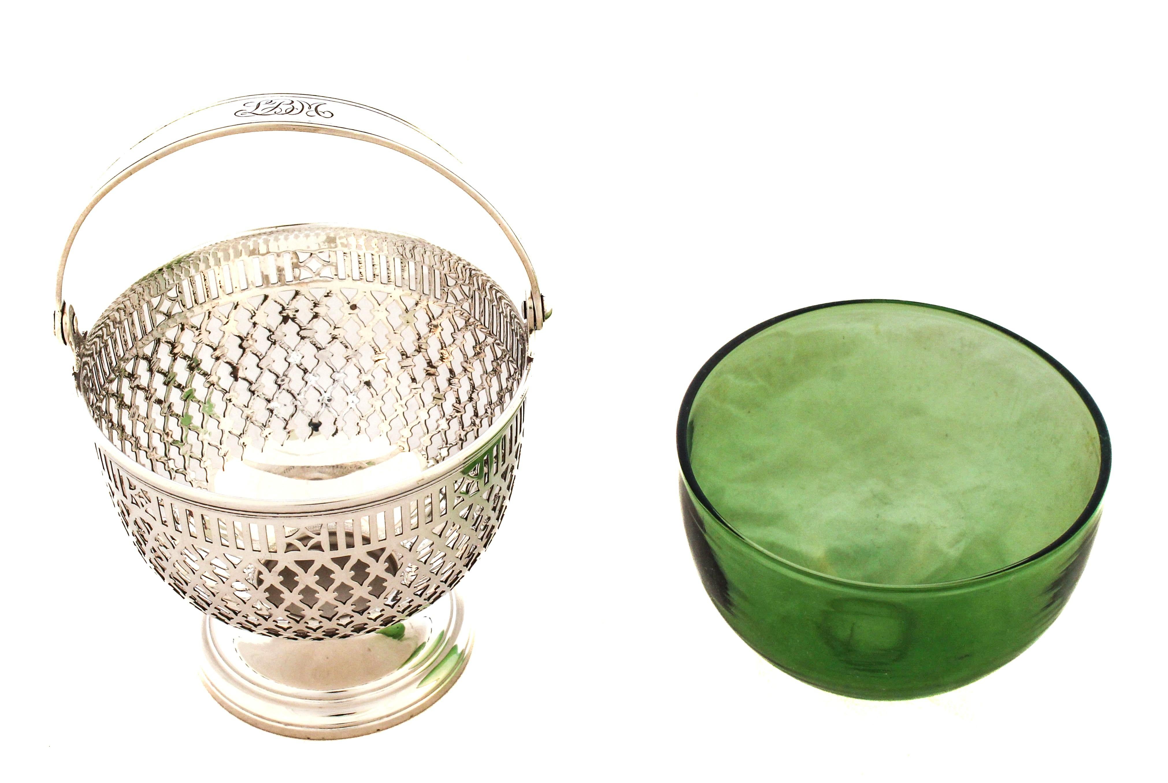 Cesta Tiffany de plata de ley en Excelente estado para la venta en Brooklyn, NY
