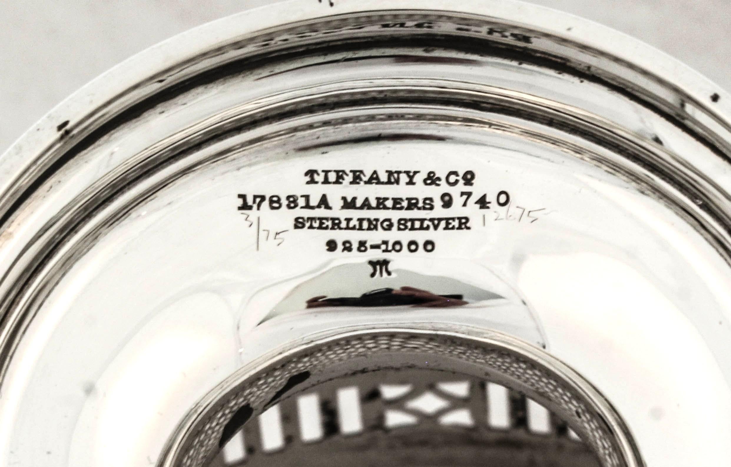 Cesta Tiffany de plata de ley en venta 1