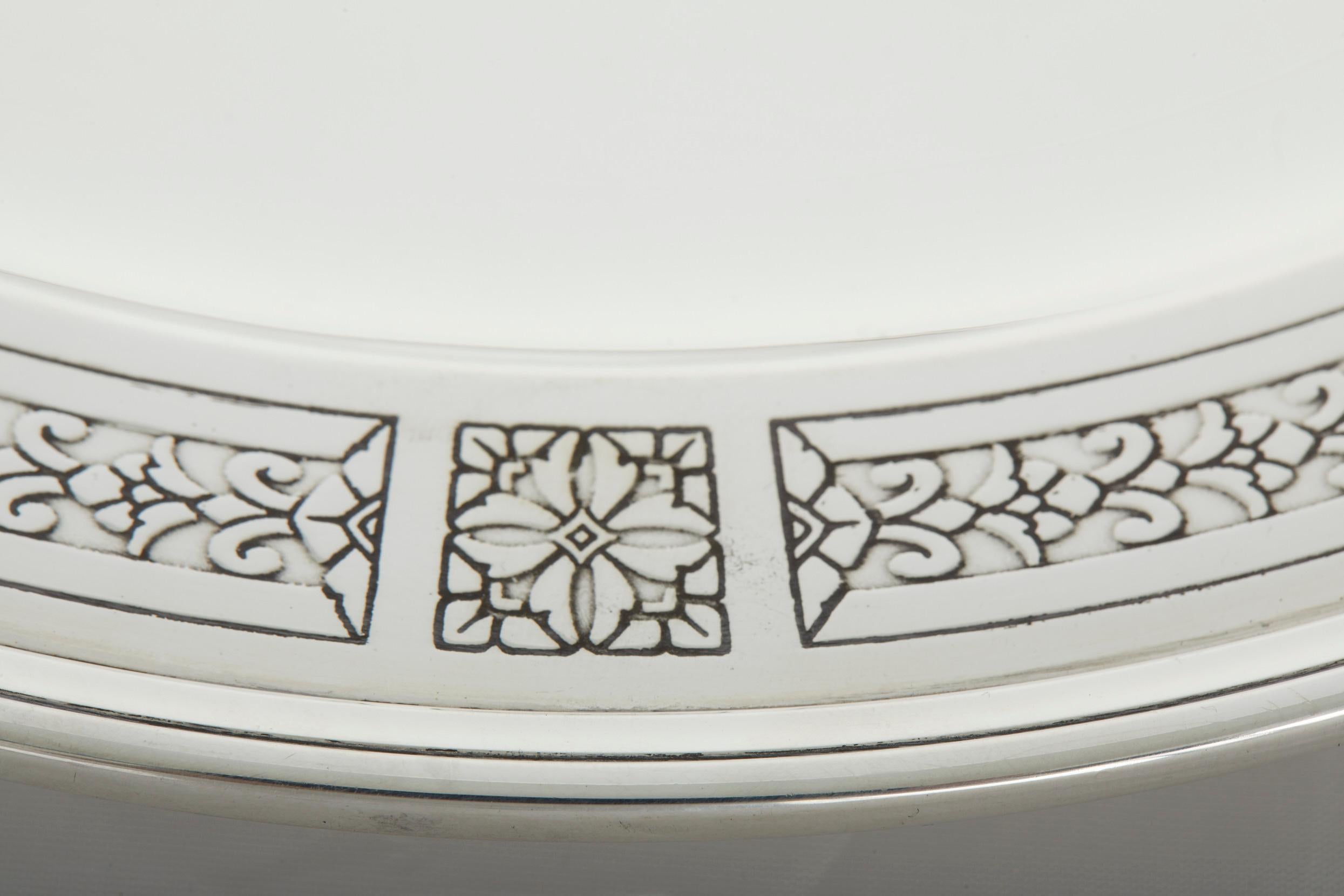 Compota para centro de mesa Tiffany de plata de ley Plata esterlina en venta