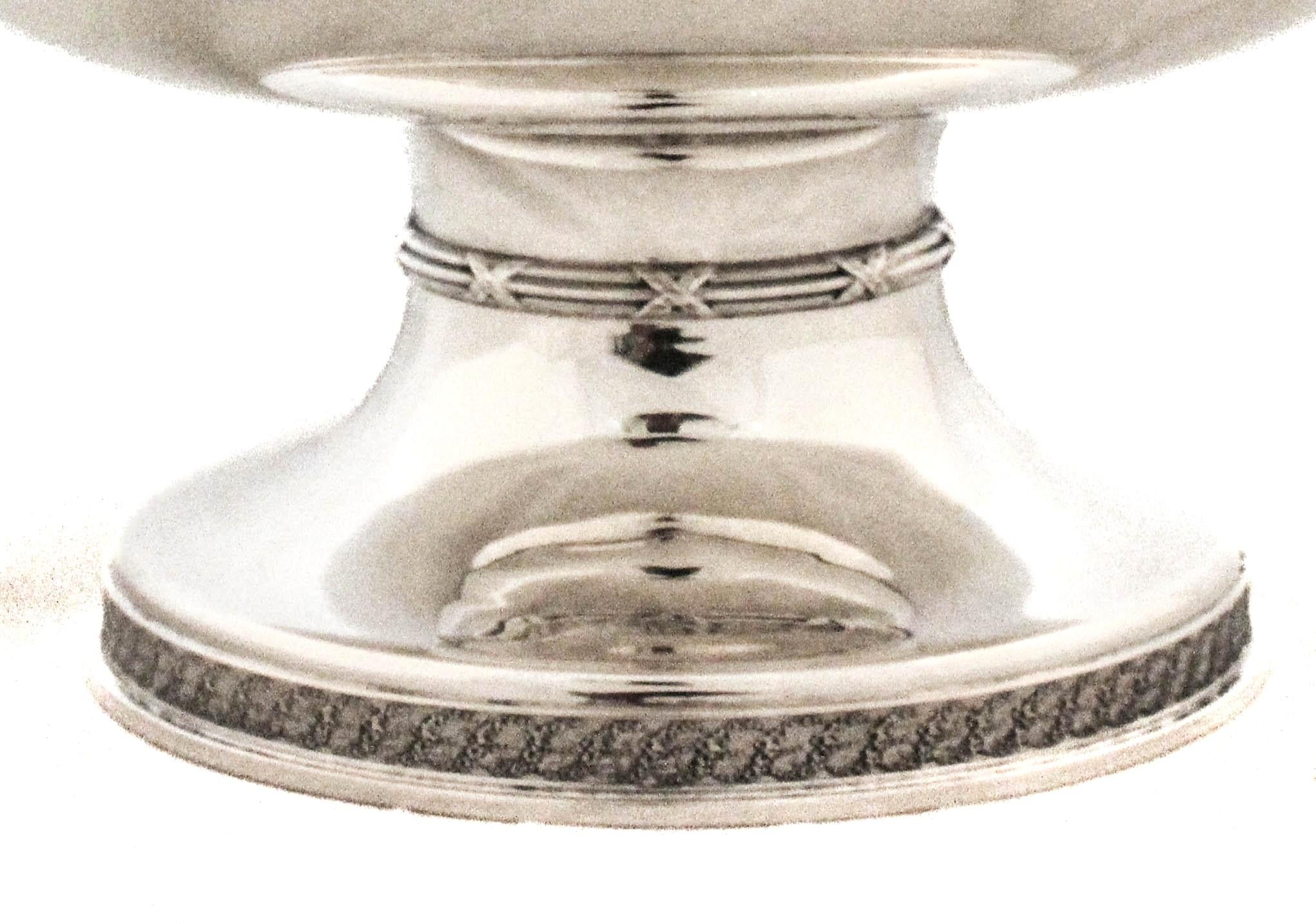 Sterling Silver Tiffany & CO Bowl en Excelente estado para la venta en Brooklyn, NY