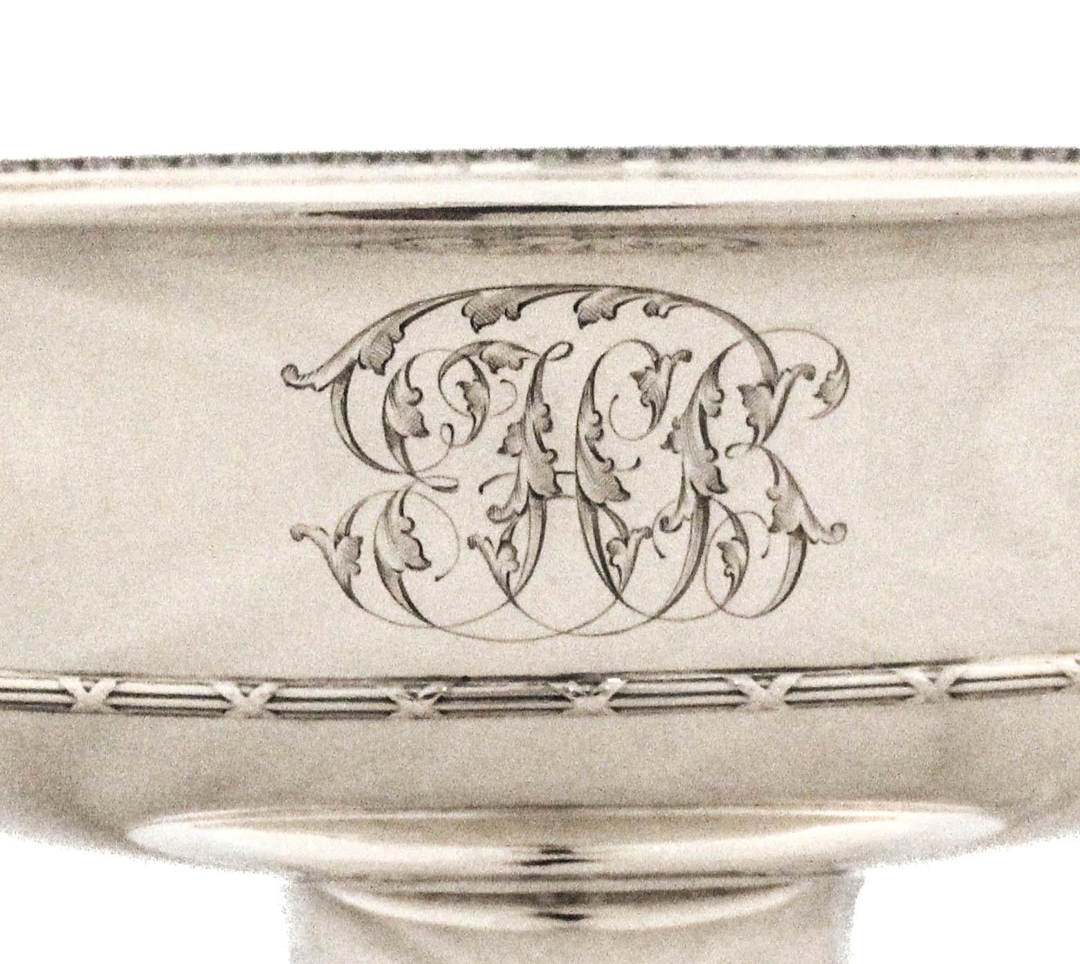 Sterling Silver Tiffany & CO Bowl mediados del siglo XX en venta