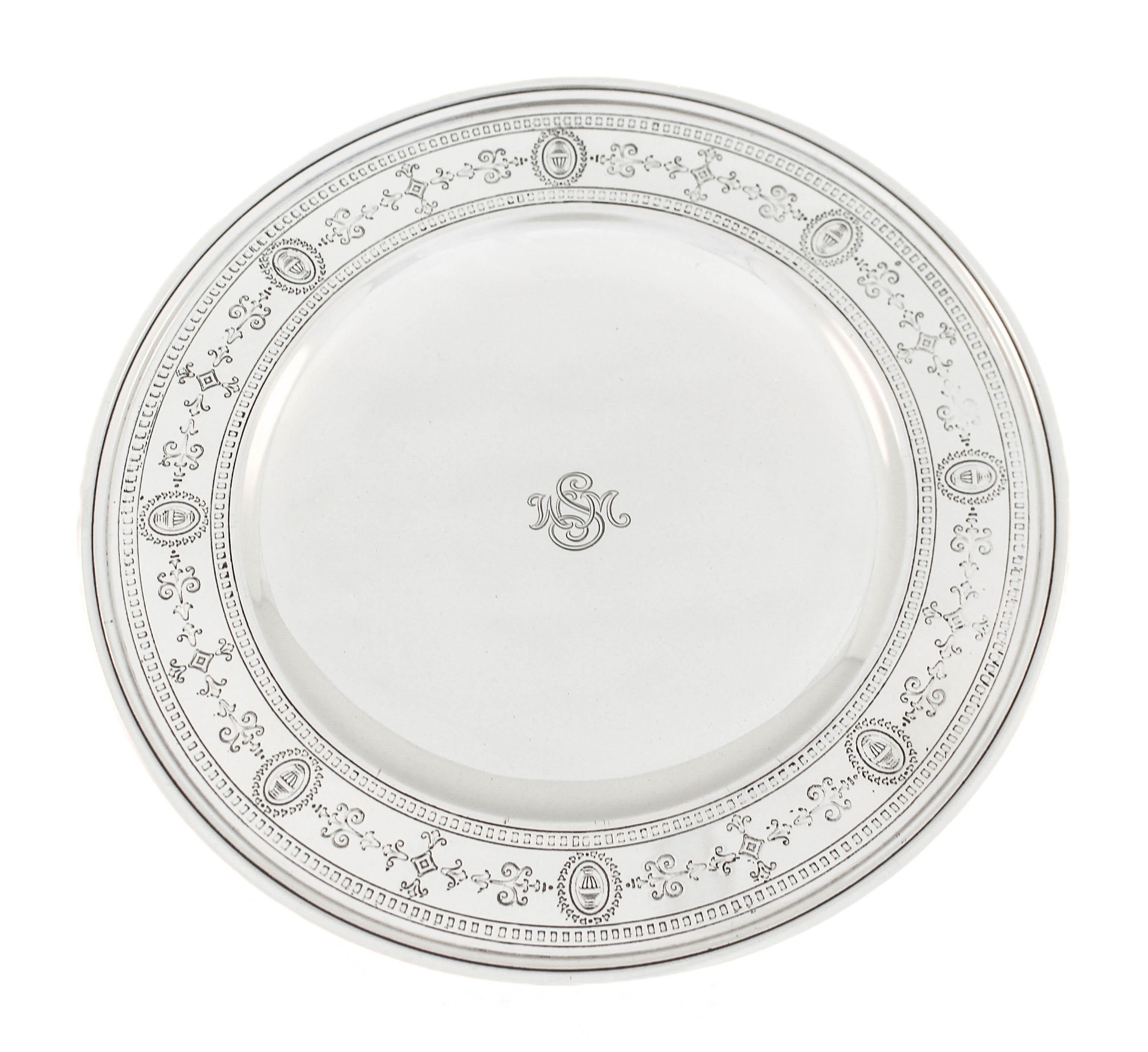 Metà XX secolo Tazza Tiffany in argento sterling in vendita