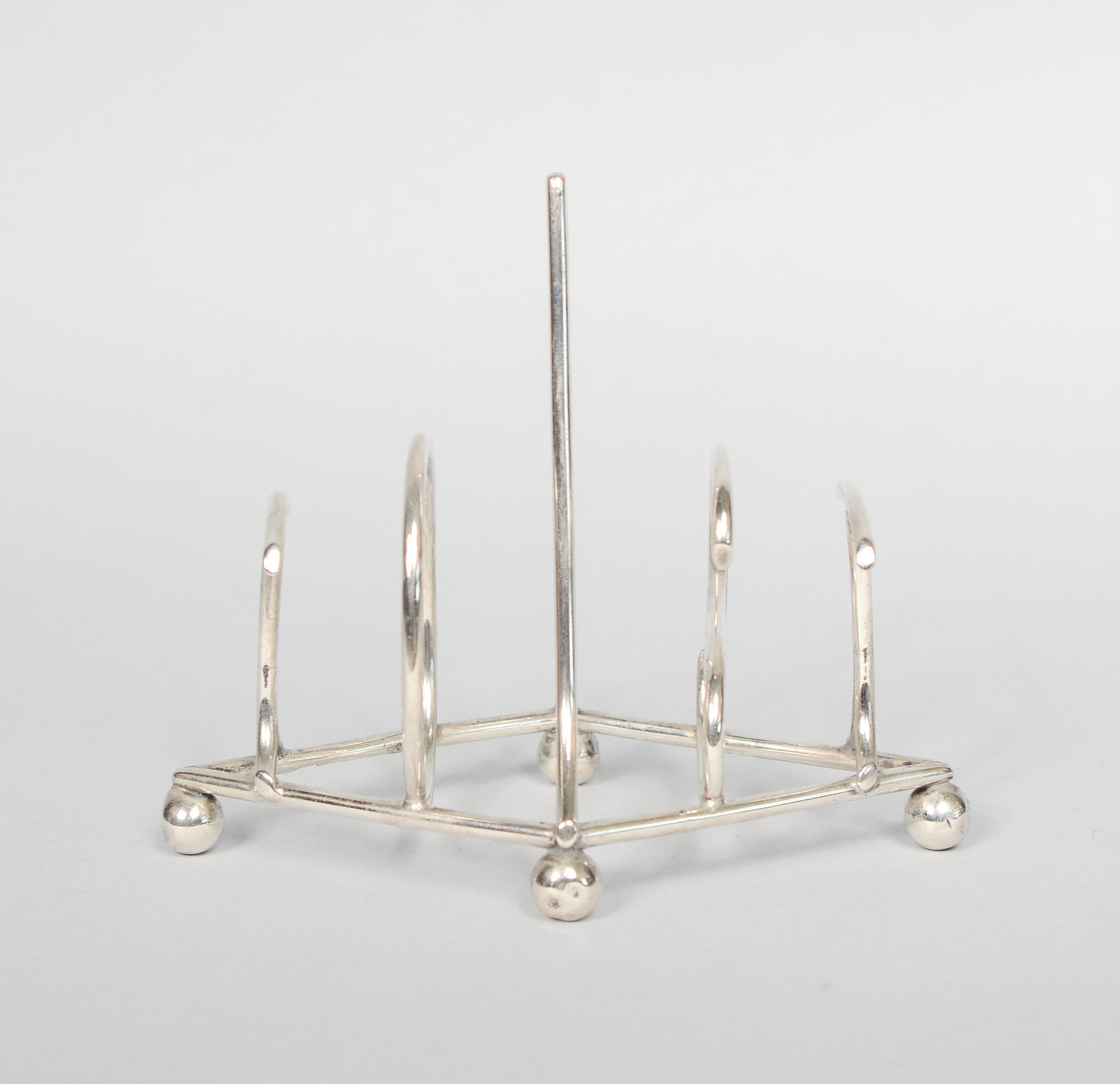 toast holder silver