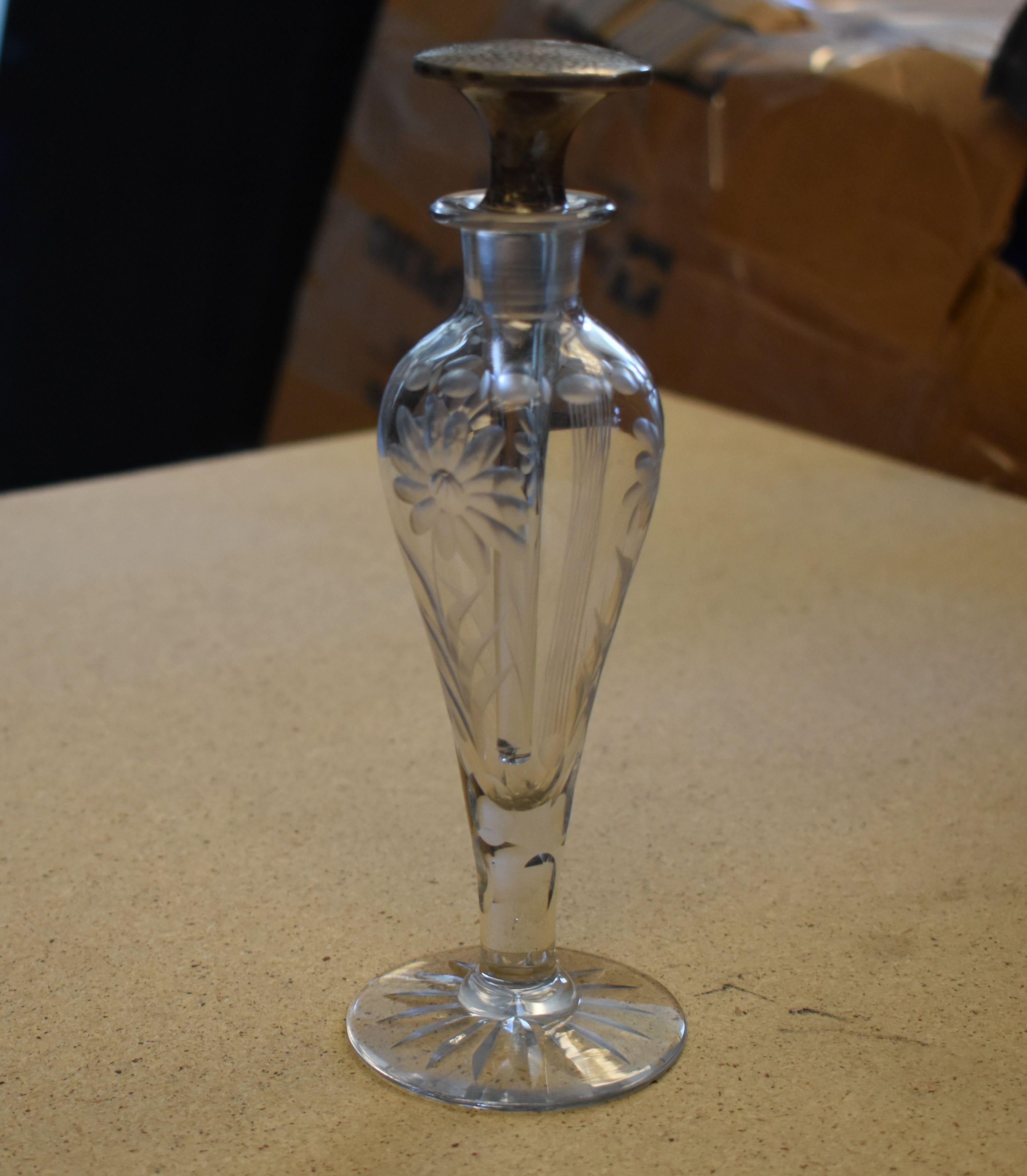 Sterling Silver Top Perfume Bottle For Sale 3